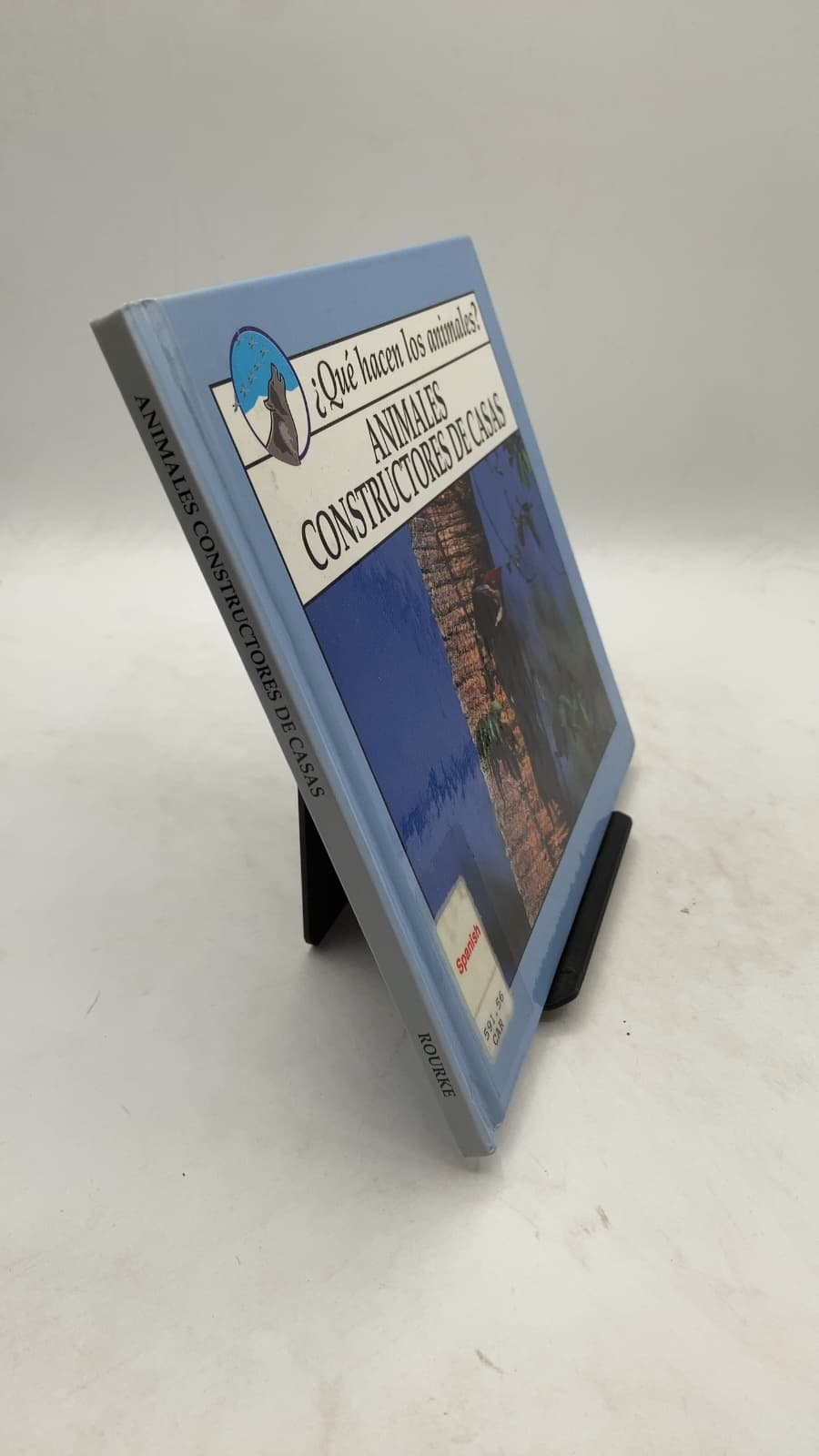 Animales Constructores de Casas by Kyle Carter - front cover