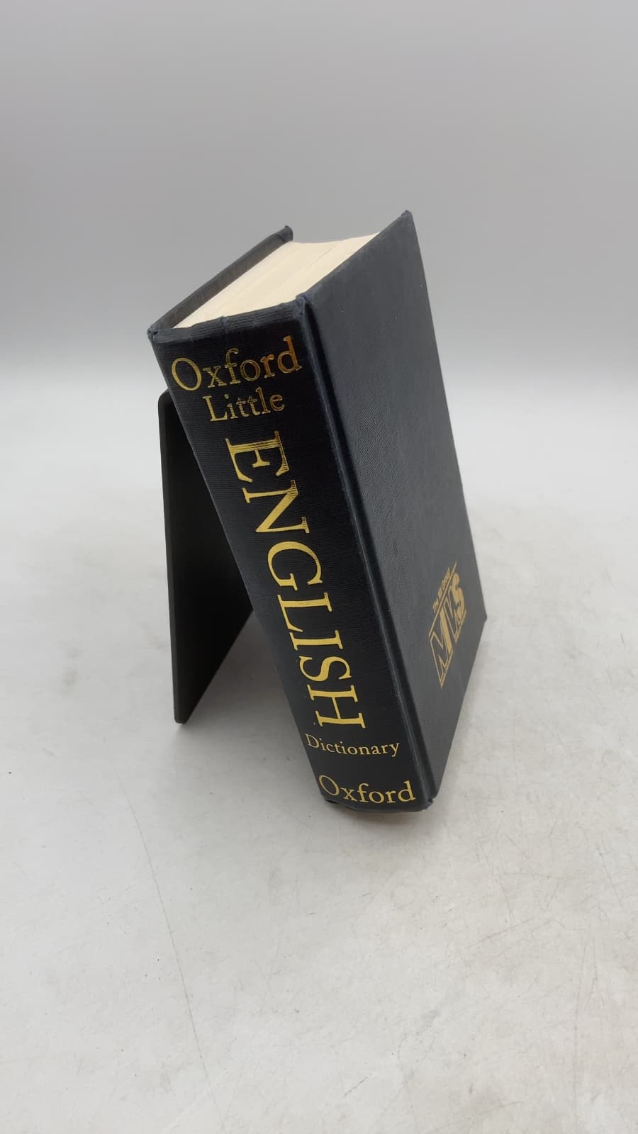 The Little Oxford Dictionary by George Ostler, Maurice Waite - front cover