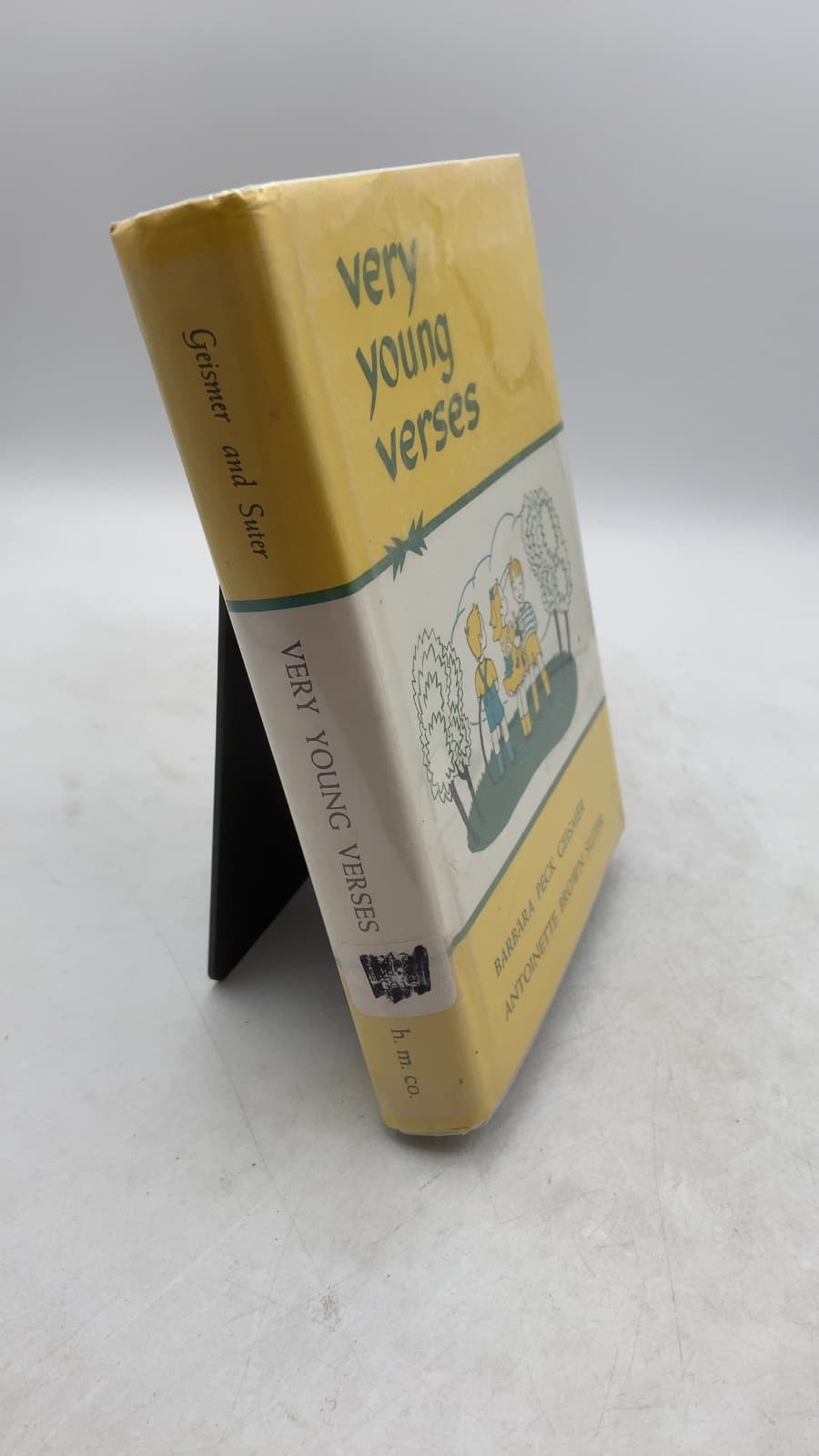 very young VERSES by Barbara Peck Geismer and Antoinette Brown Suter - front cover