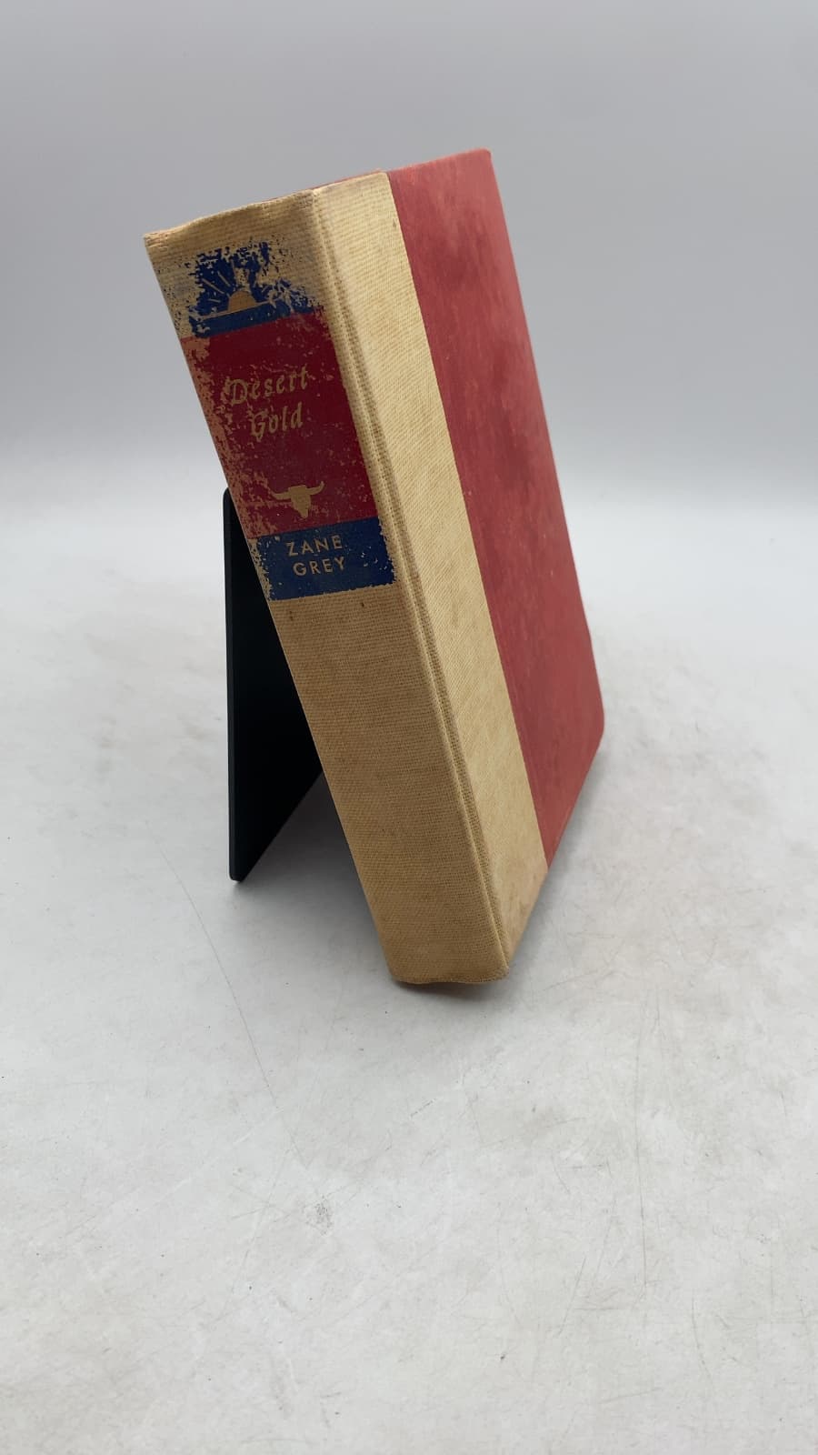 Desert Gold by Zane Grey - front cover
