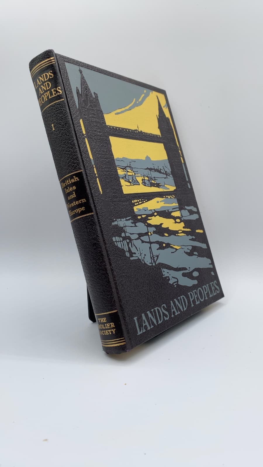 Lands and Peoples: The World in Color, Volume 1 - British Isles and Western Europe - front cover