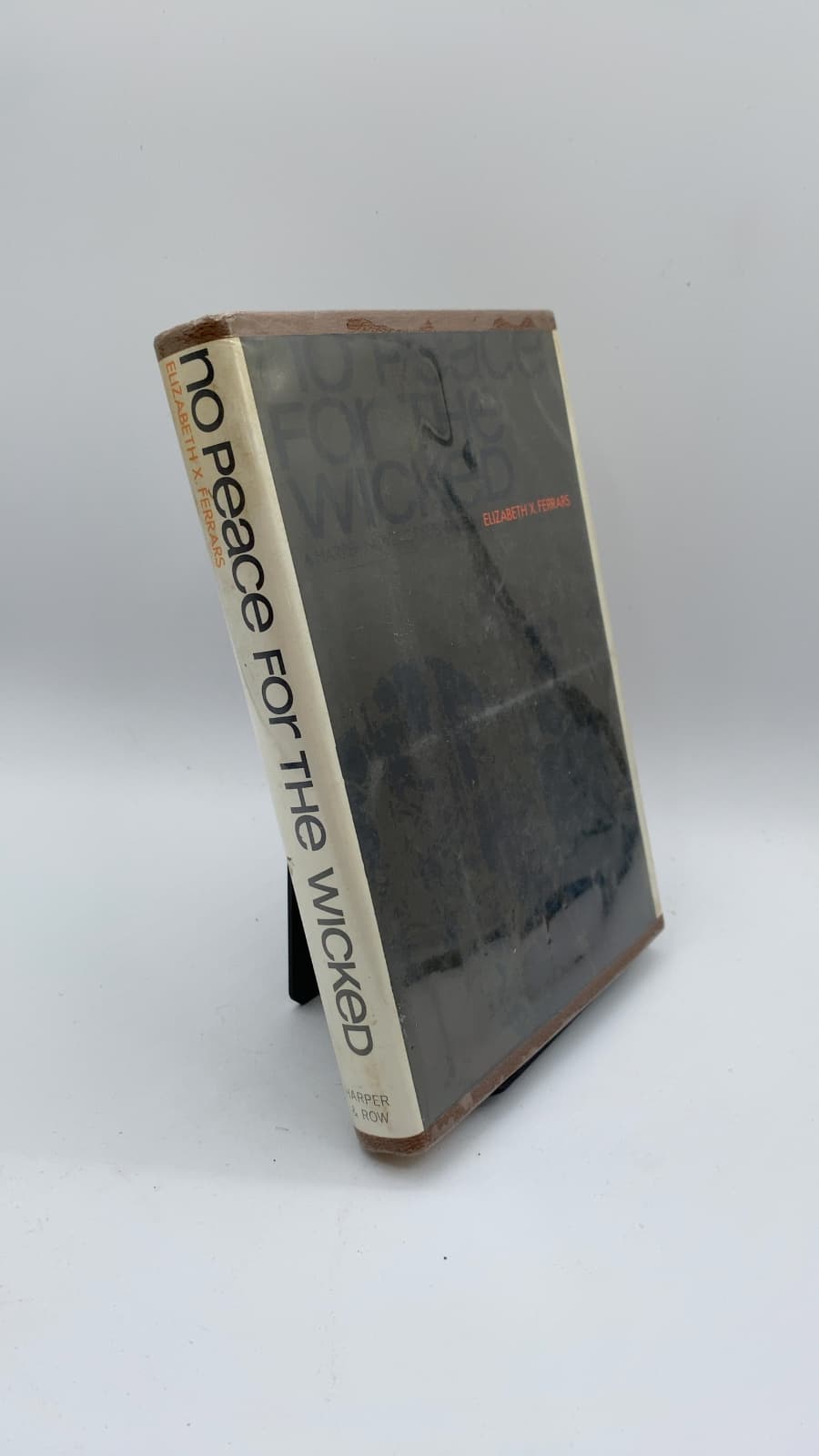 No Peace for the Wicked by Elizabeth Ferrars - front cover