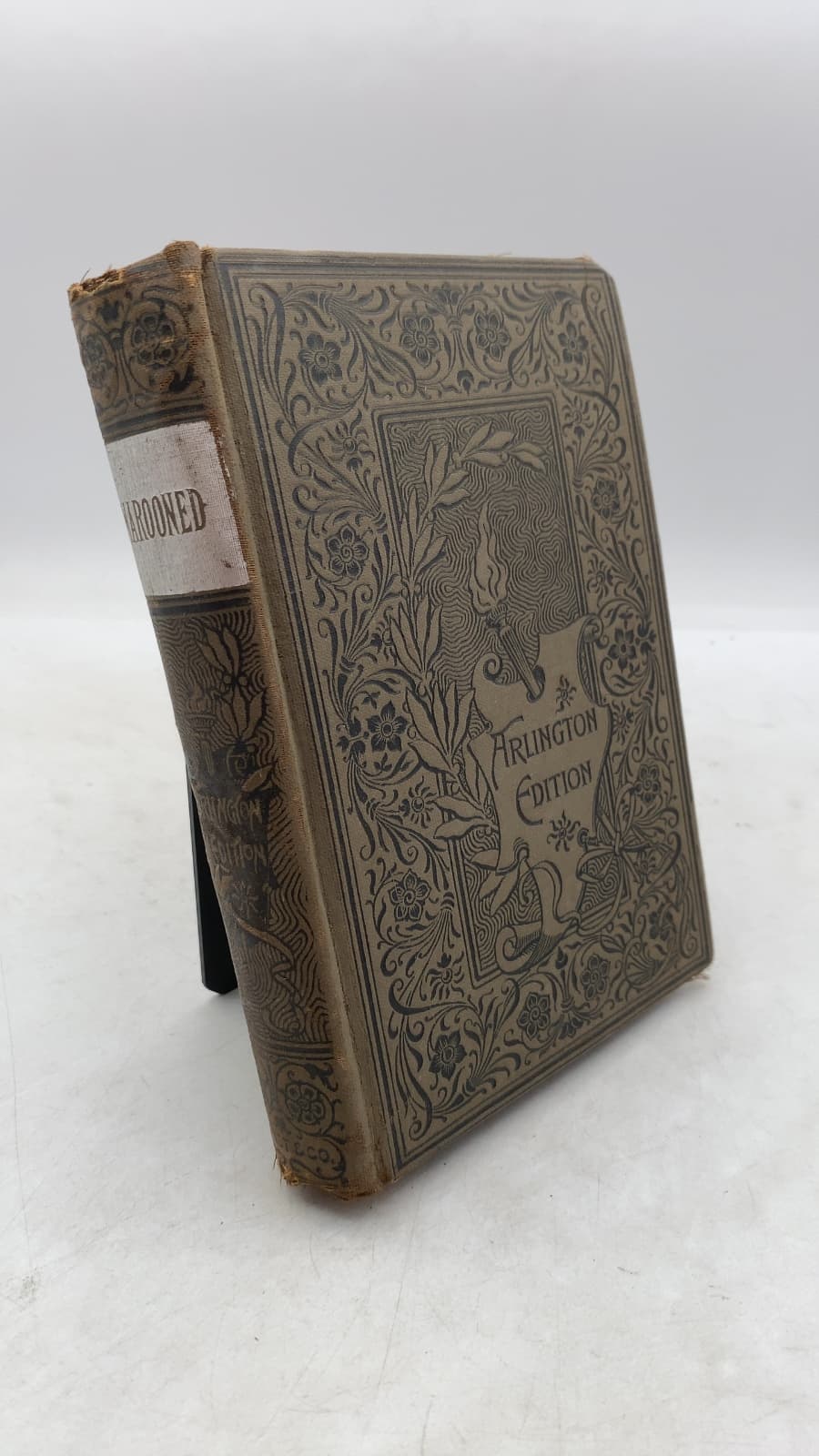 Marooned by W. Clark Russell - front cover