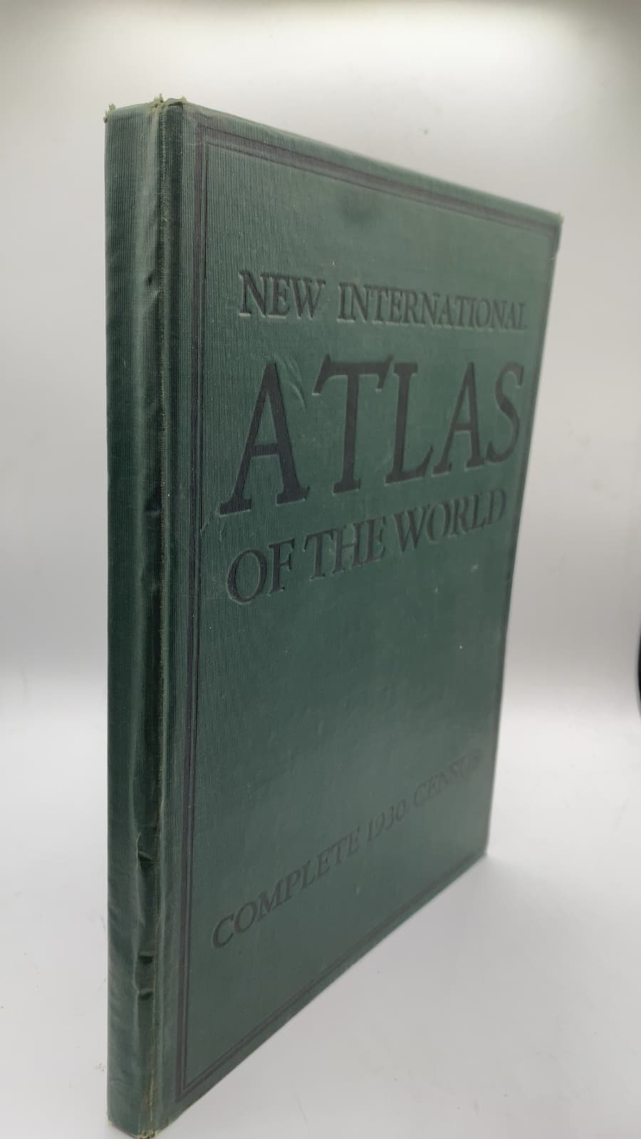 NEW International Atlas OF THE World by Lloyd Edwin Smith, B. S. - front cover