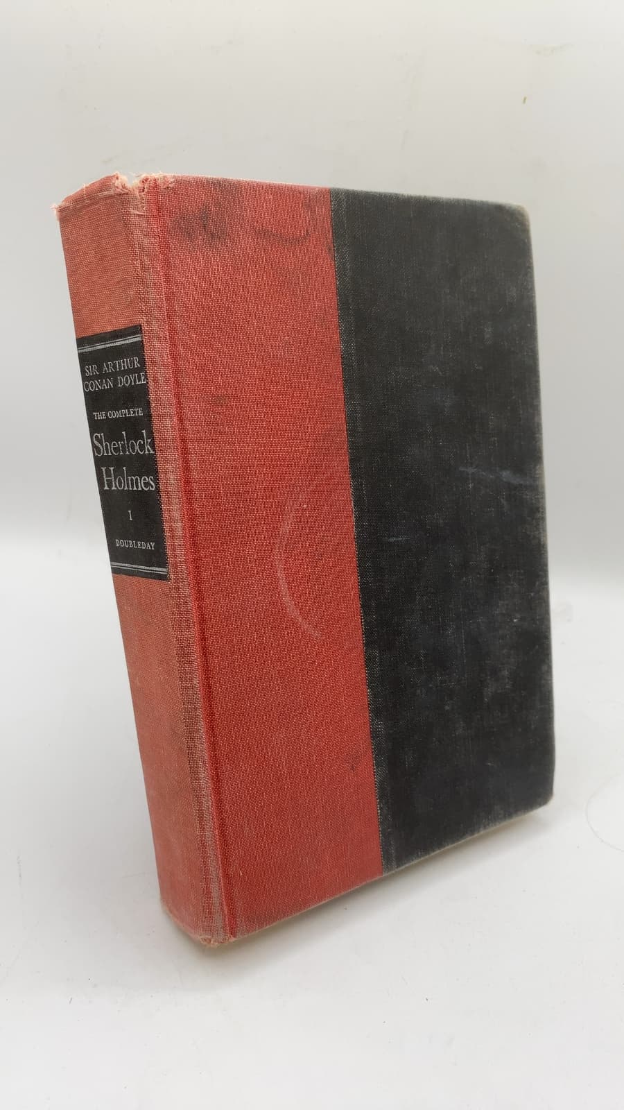 The Complete Sherlock Holmes, Volume I by Sir Arthur Conan Doyle - front cover