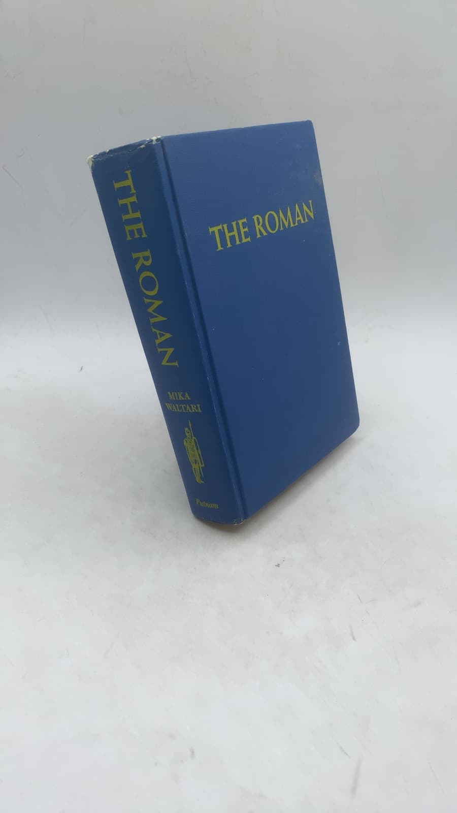The Roman by Mika Waltari - front cover