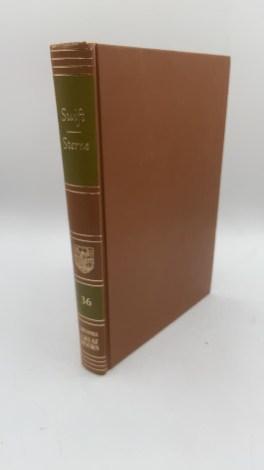 Gulliver's Travels / Tristram Shandy