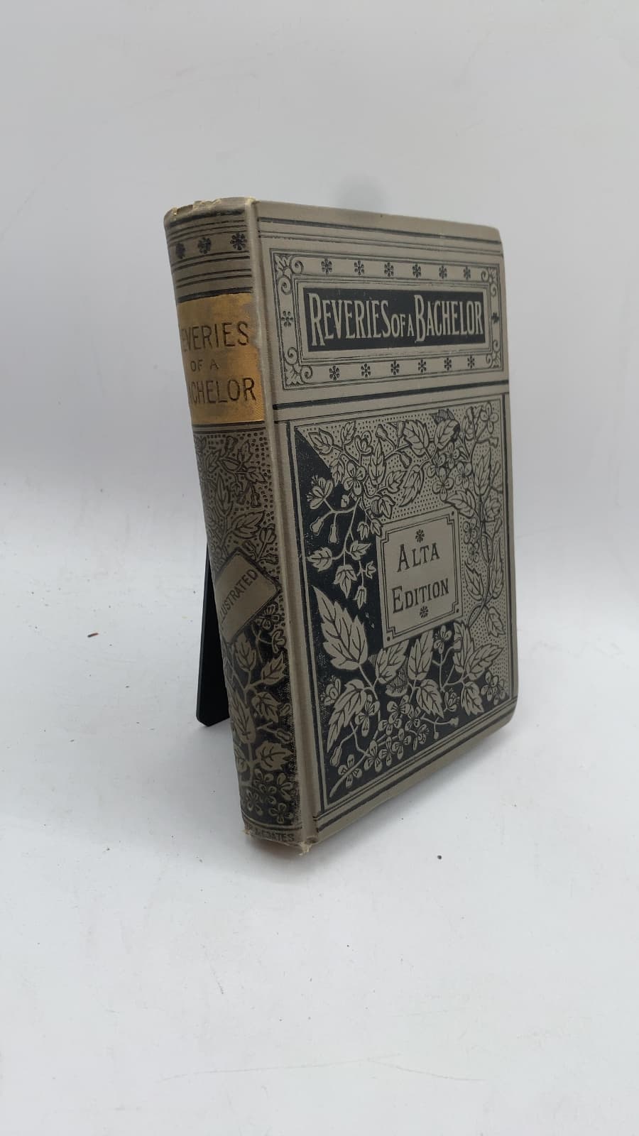 Reveries of a Bachelor: Or A Book of the Heart