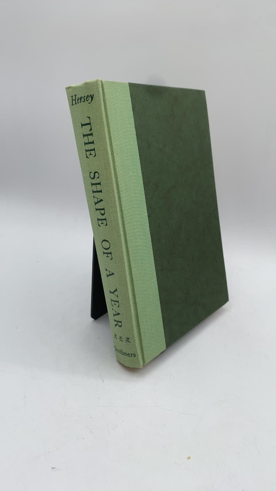 THE Shape OF A Year by Jean Hersey - front cover