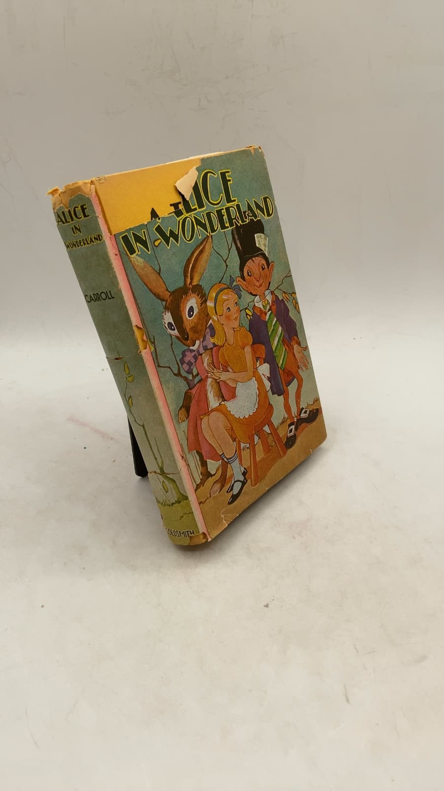 Alice in Wonderland and Through the Looking Glass by Lewis Carroll - front cover