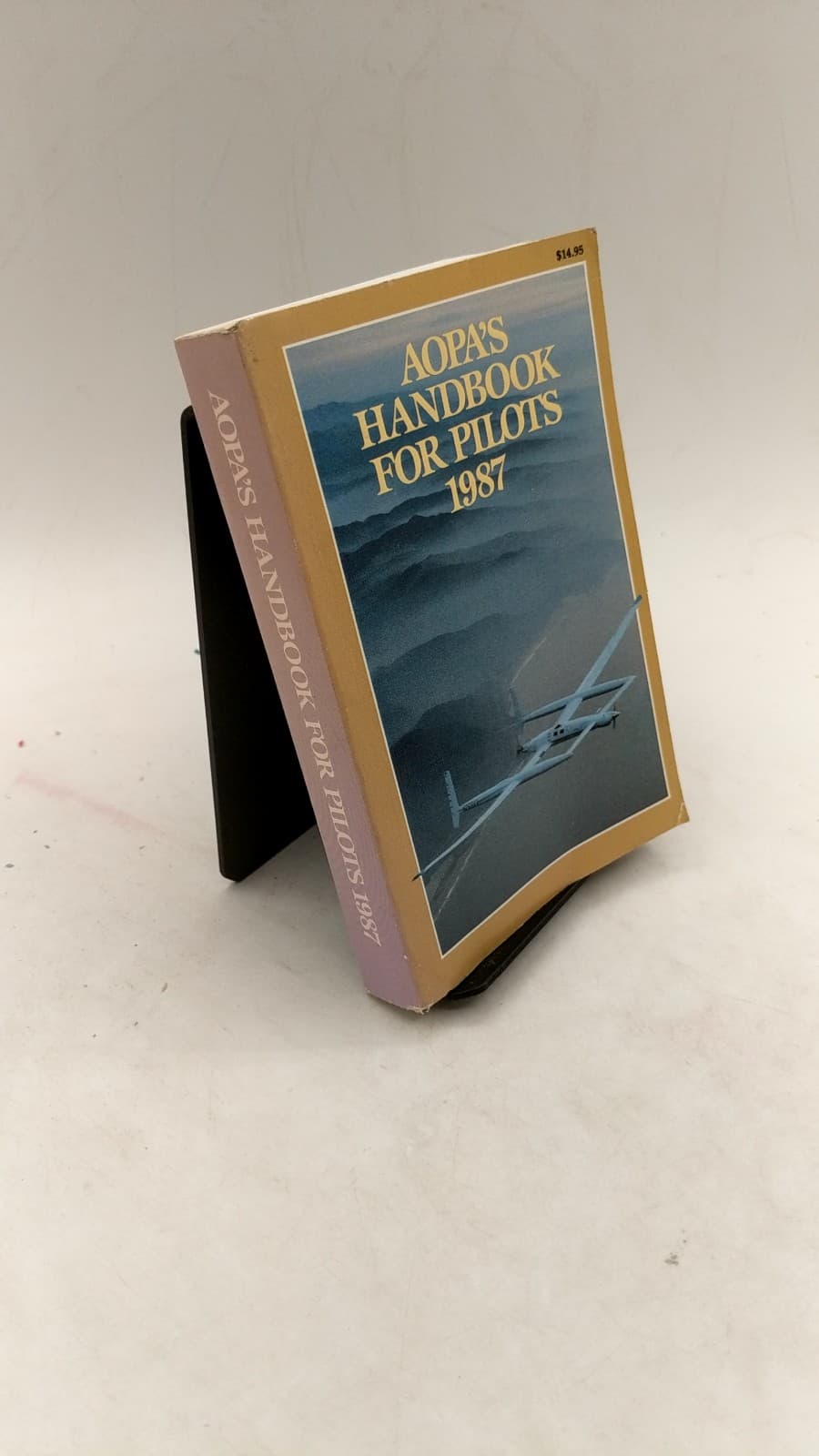 AOPA's Handbook for Pilots 1987 by Aircraft Owners and Pilots Association - front cover