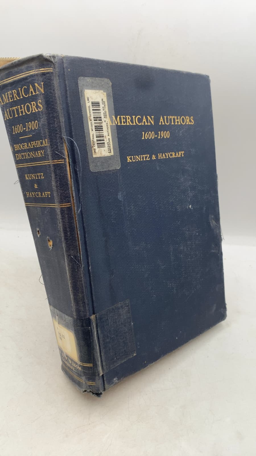 American Authors 1600-1900: A Biographical Dictionary of American Literature by Stanley J. Kunitz and Howard Haycraft - front cover