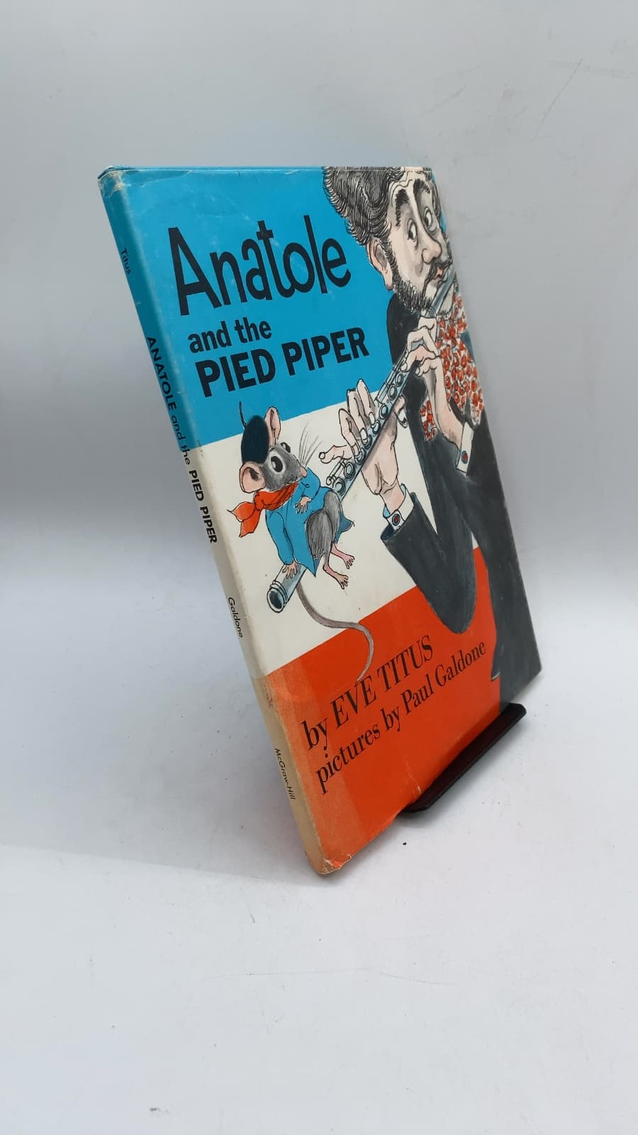 Anatole and the Pied Piper by Eve Titus - front cover