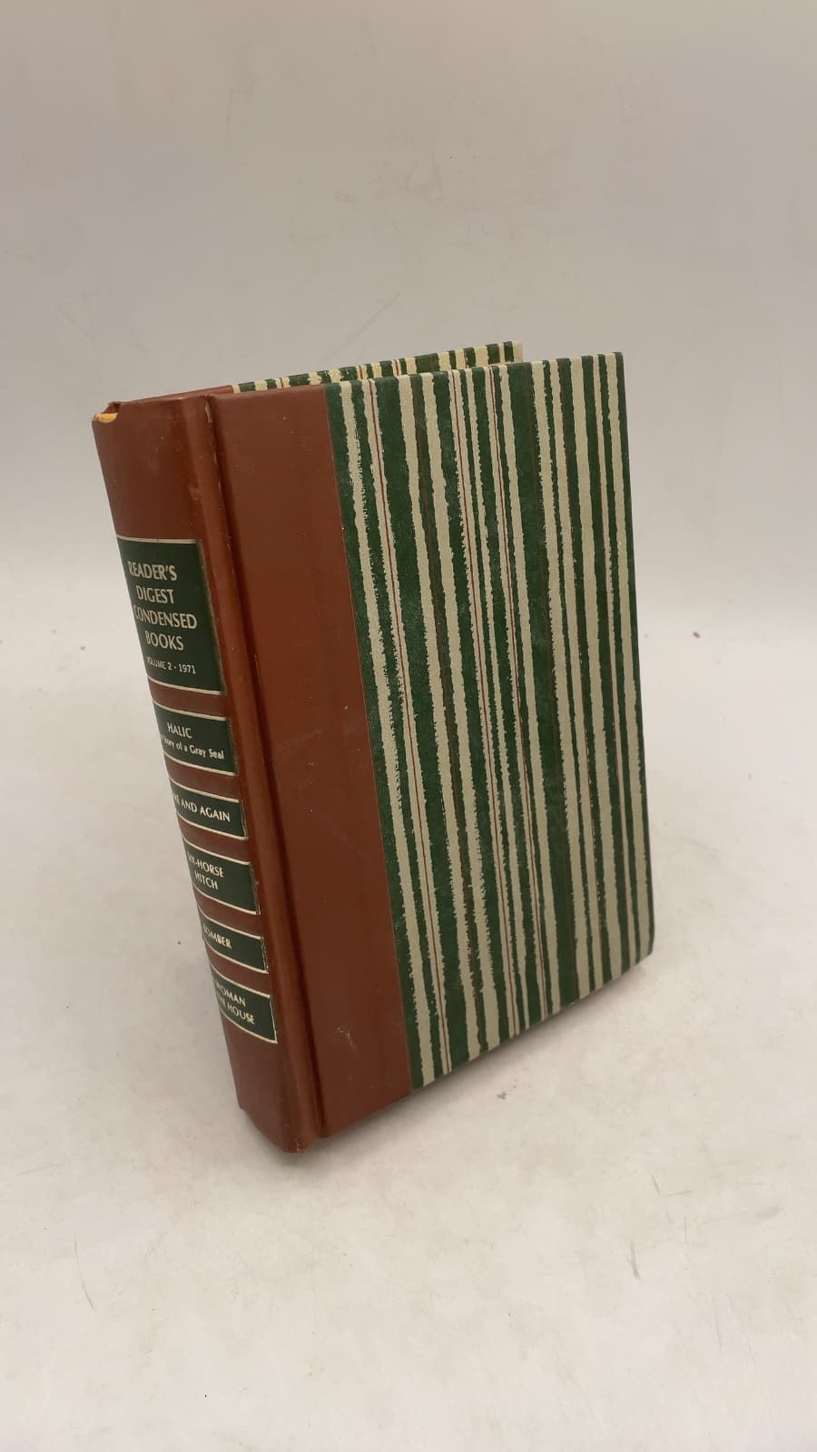 Reader's Digest Condensed Books Volume 2, 1971 by Ewan Clarkson, Jack Finney, Janice Holt Giles, Len Deighton, William E. Barrett - front cover