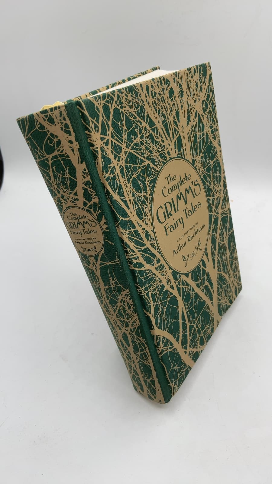 The Complete Grimm's Fairy Tales by Jacob Ludwig Carl Grimm and Wilhelm Carl Grimm - front cover