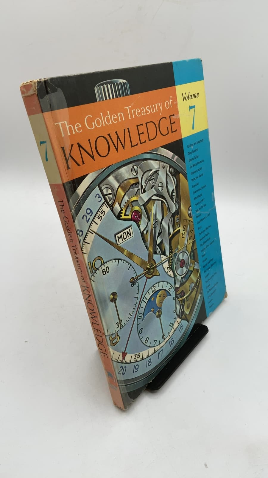 The Golden Treasury of Knowledge Volume 7 by Margaret Bevans (Editor-in-Chief) - front cover