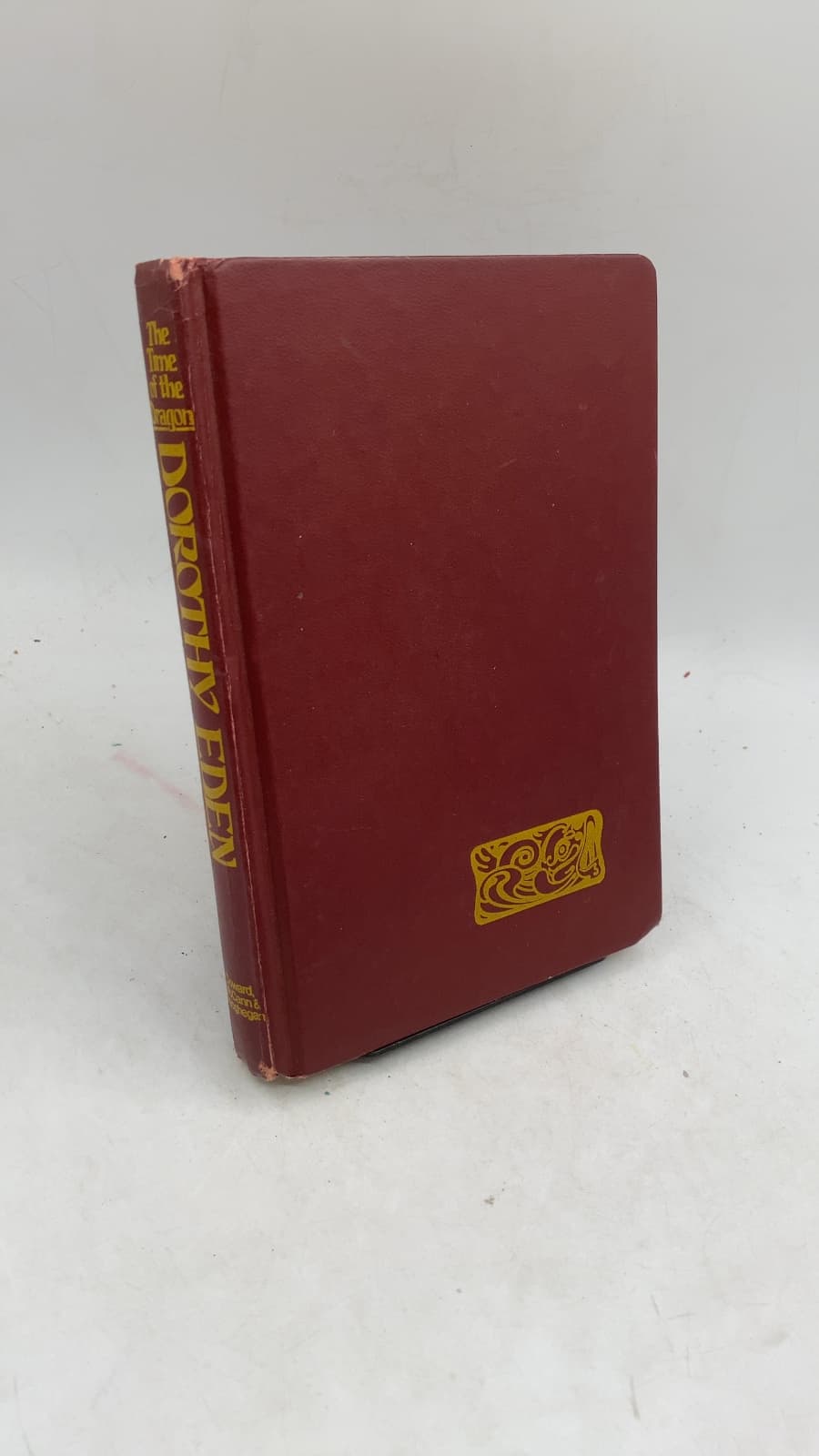The Time of the Dragon by Dorothy Eden - front cover