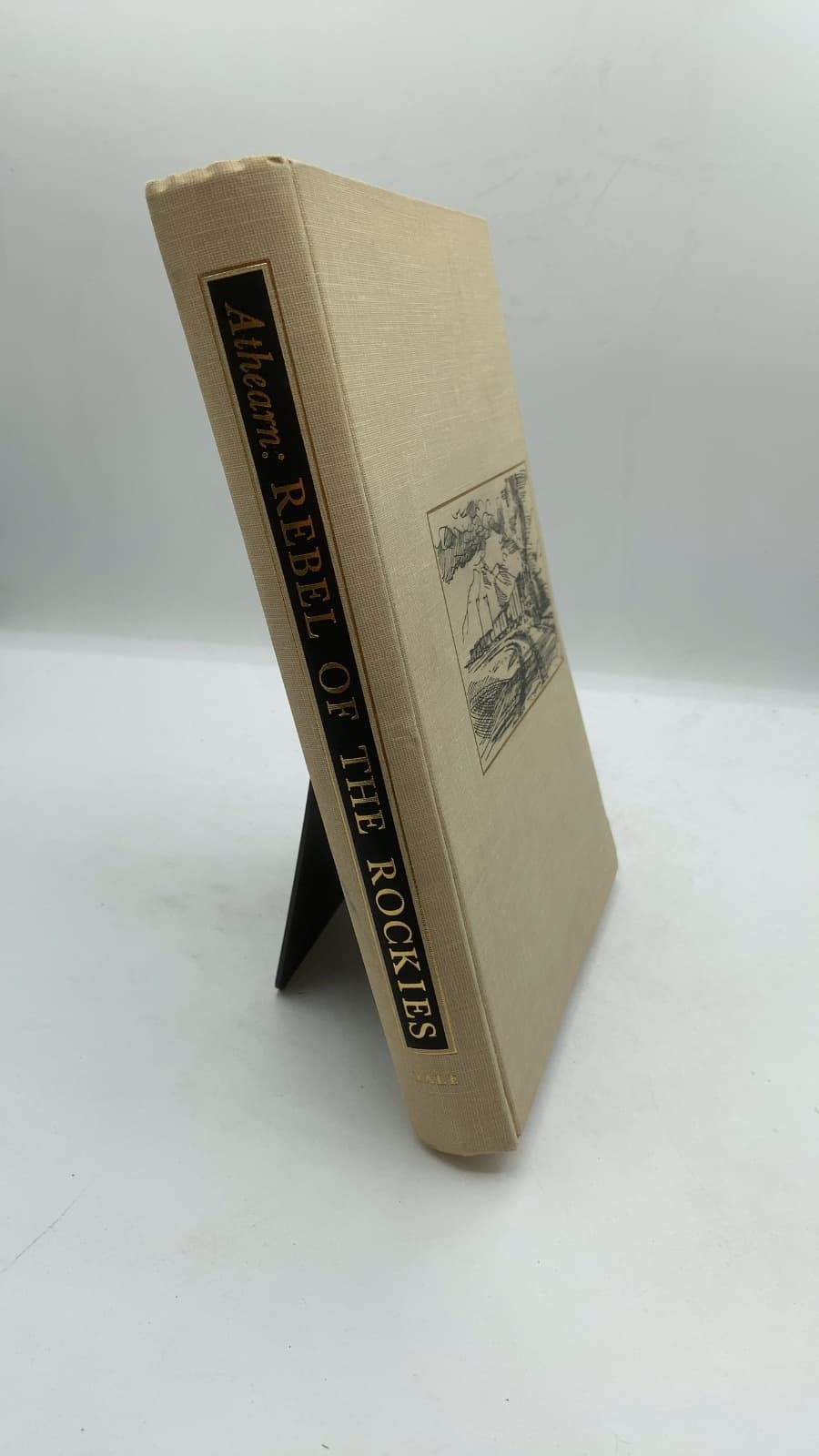 Rebel of the Rockies: A History of the Denver and Rio Grande Western Railroad by Robert G. Athearn - front cover
