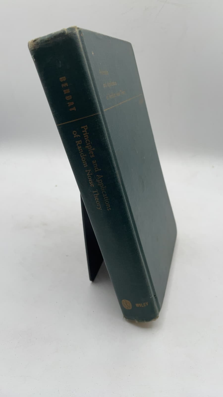 Principles and Applications of Random Noise Theory by Julius S. Bendat, Ph.D. - front cover