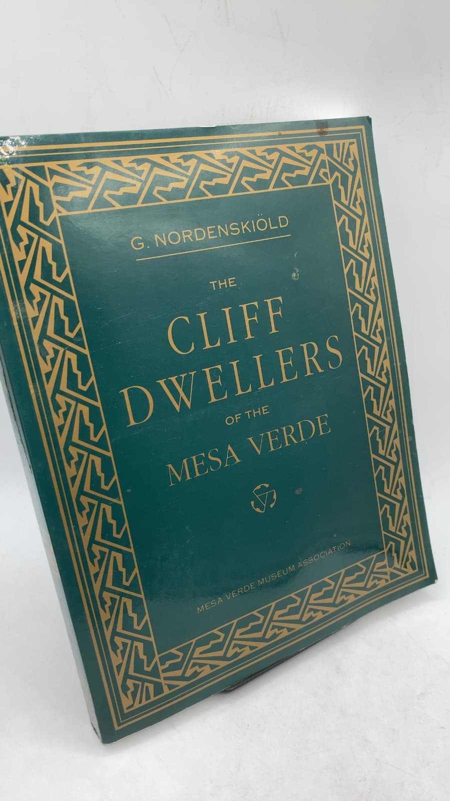 The Cliff Dwellers of the Mesa Verde by G. Nordenskiöld - front cover