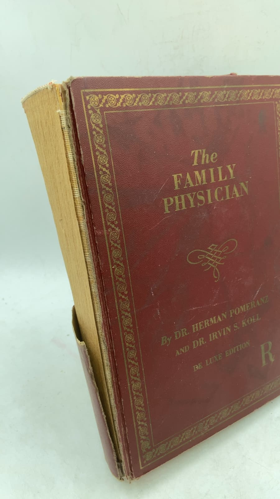The Family Physician by Dr. Herman Pomeranz and Dr. Irvin S. Koll - front cover