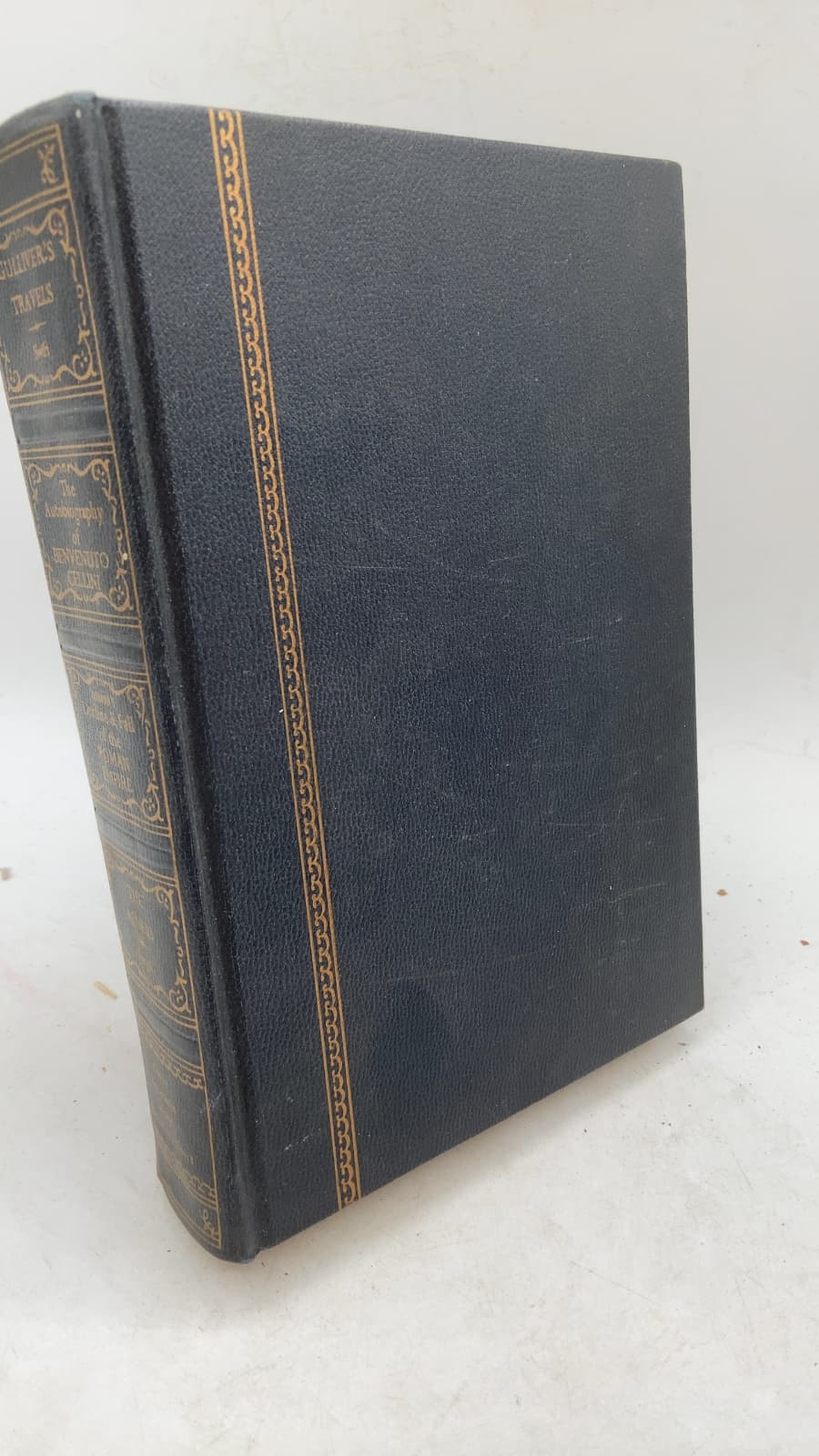Gulliver's Travels; The Autobiography of Benvenuto Cellini; The Decline and Fall of the Roman Empire; The Aeneid; and others