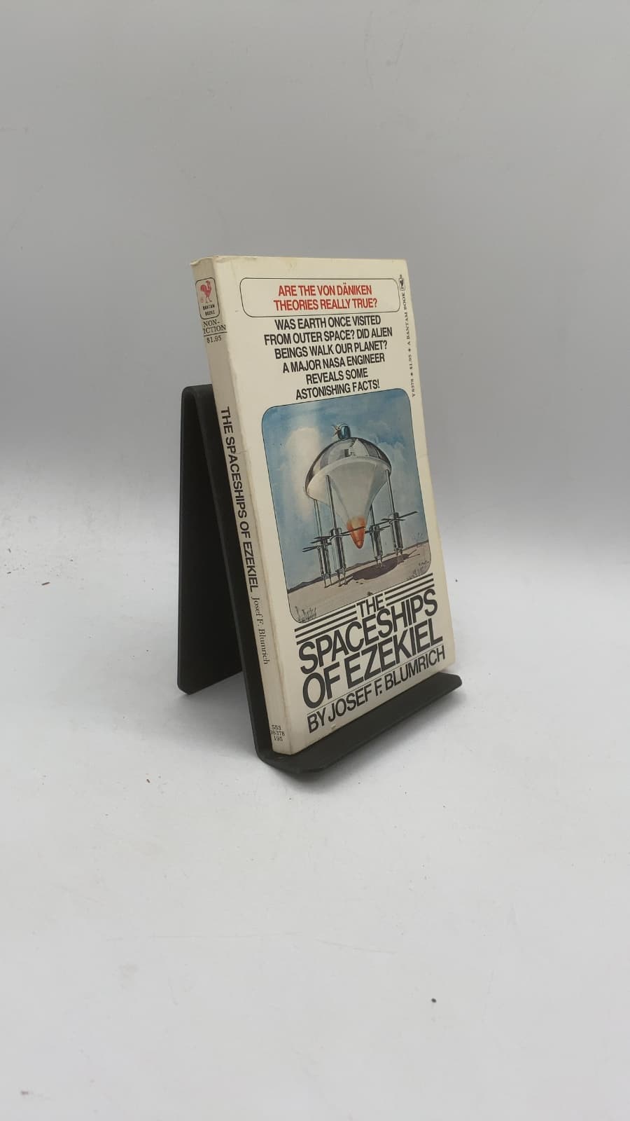 The Spaceships of Ezekiel by Josef F. Blumrich - front cover