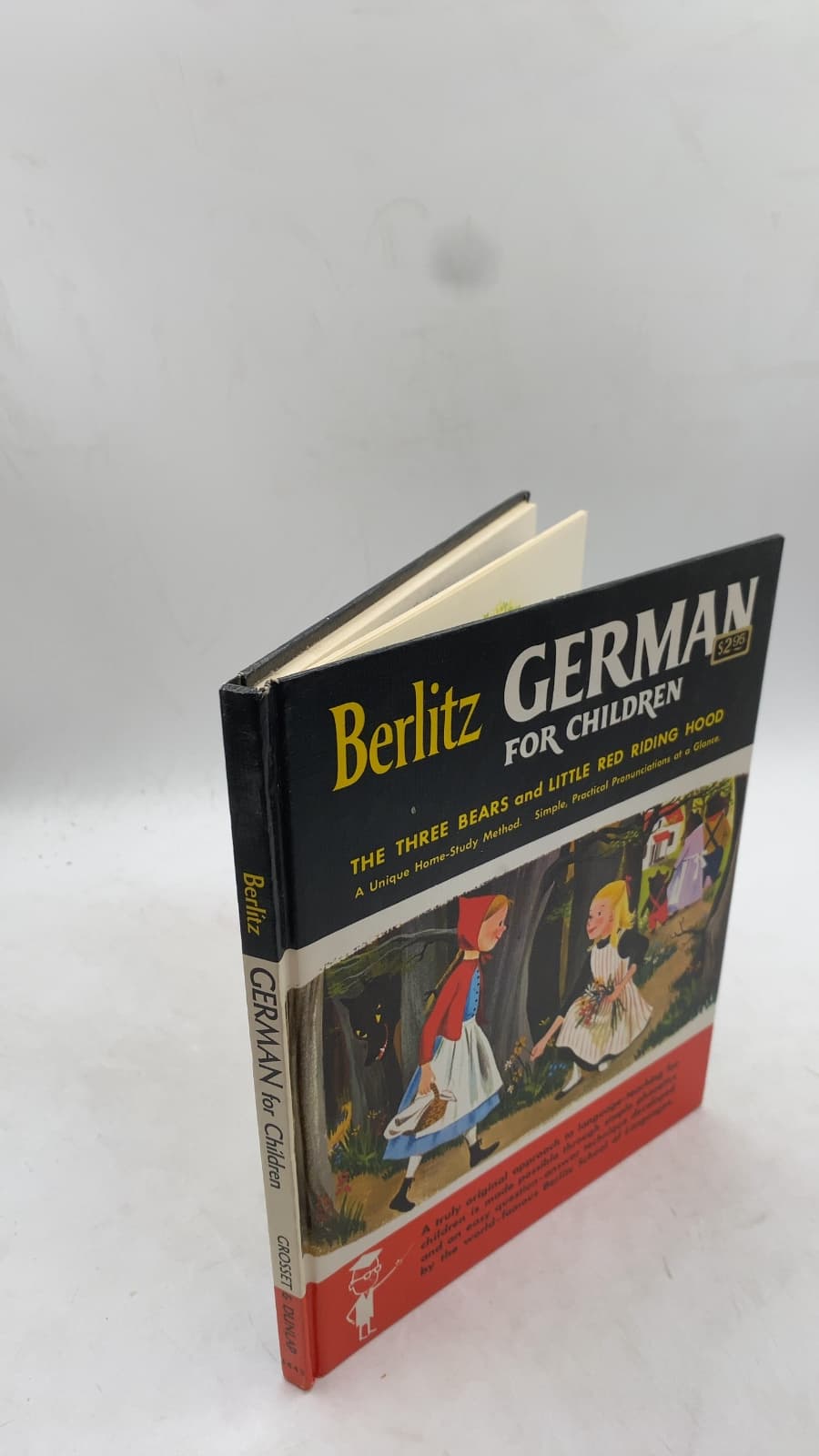 Berlitz German for Children: The Three Bears and Little Red Riding Hood by The Editorial Staff of The Berlitz Schools of Languages of America, Inc. - front cover