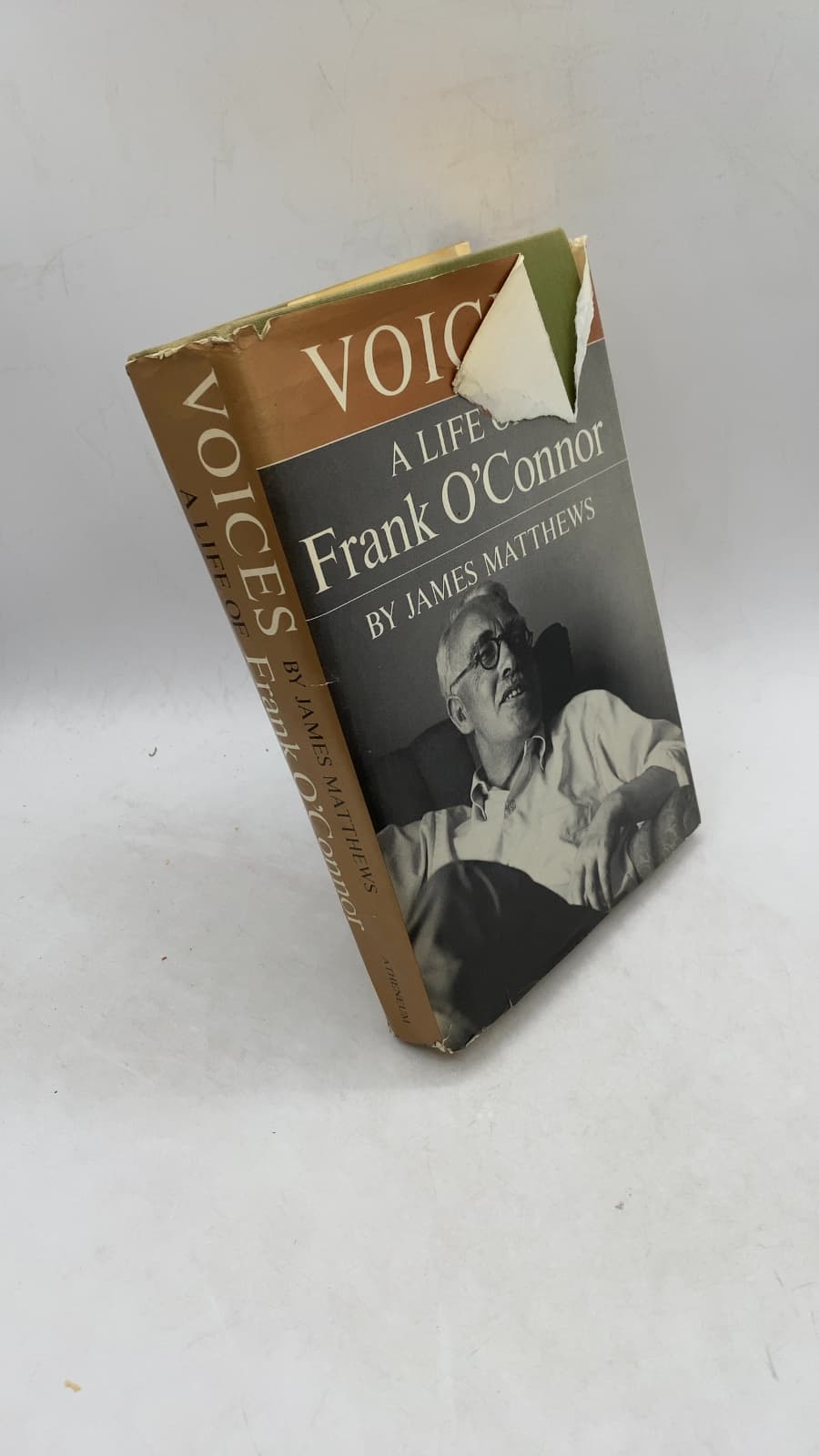 Voices: A Life of Frank O'Connor by James Matthews - front cover