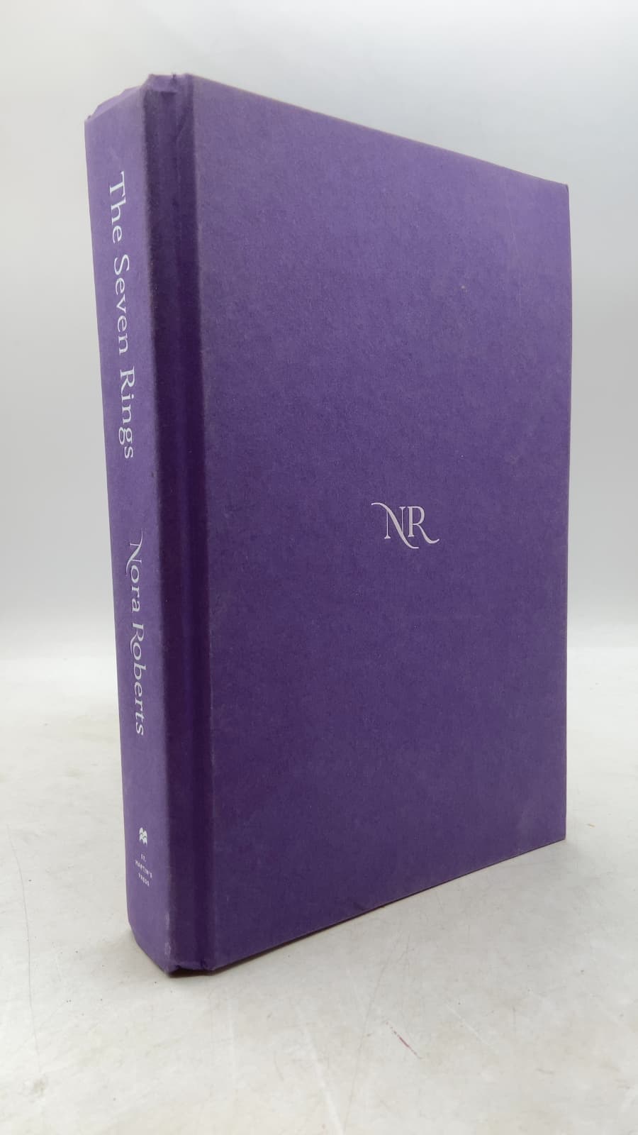 The Seven Rings by Nora Roberts - front cover