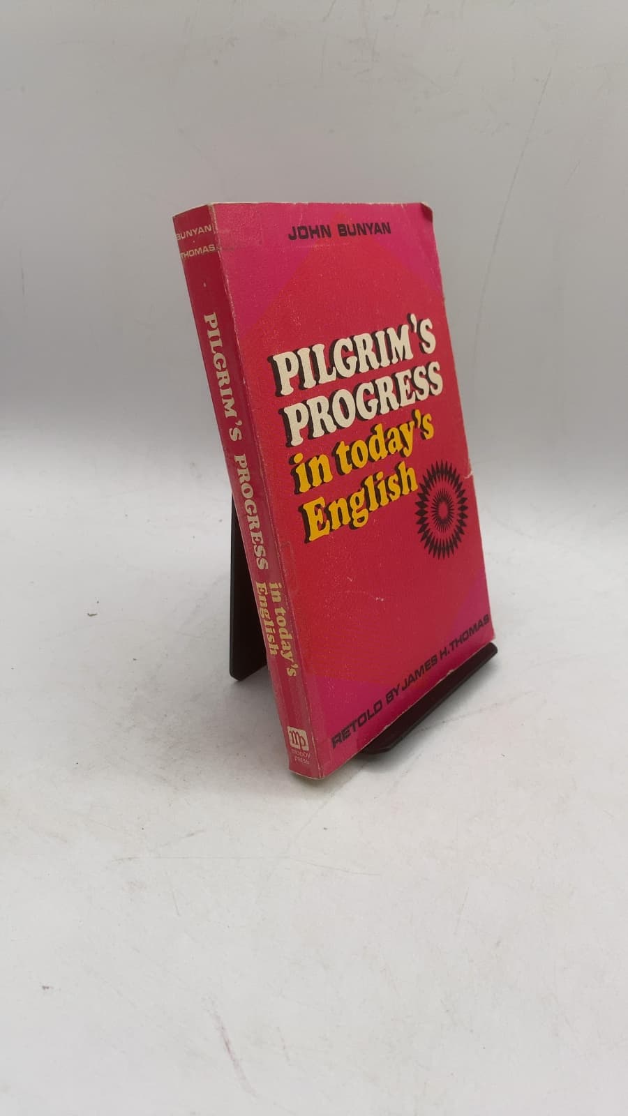 Pilgrim's Progress in Today's English by John Bunyan, retold by James H. Thomas - front cover