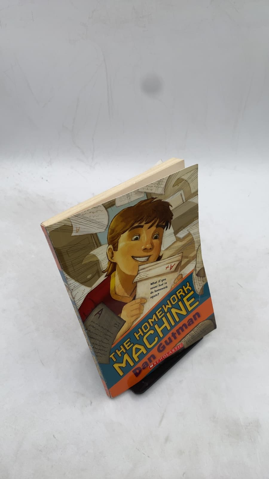 The Homework Machine by Dan Gutman - front cover