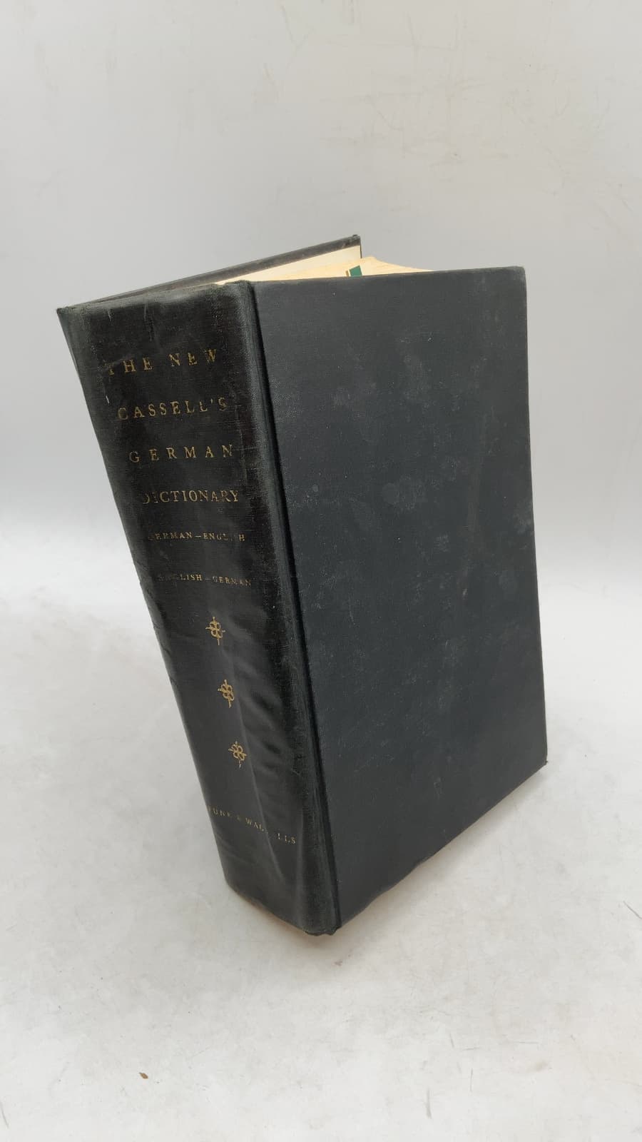 The New Cassell's German Dictionary by Harold T. Betteridge - front cover