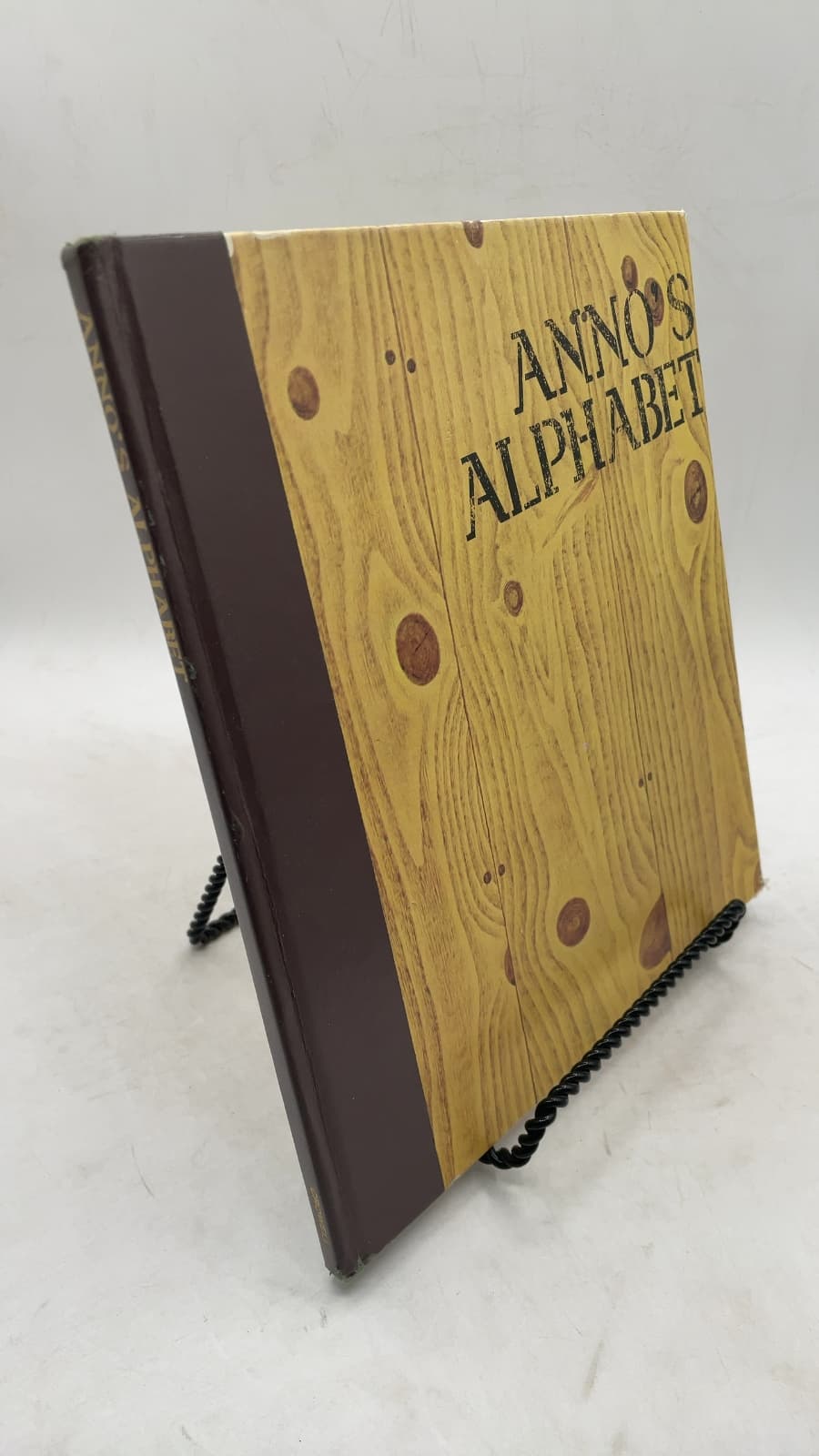 Anno's Alphabet by Mitsumasa Anno - front cover