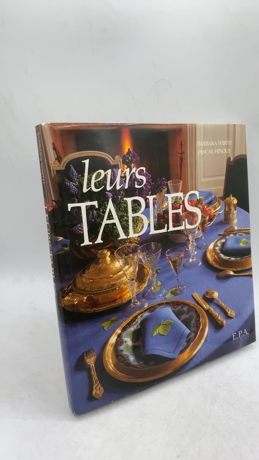 leurs TABLES