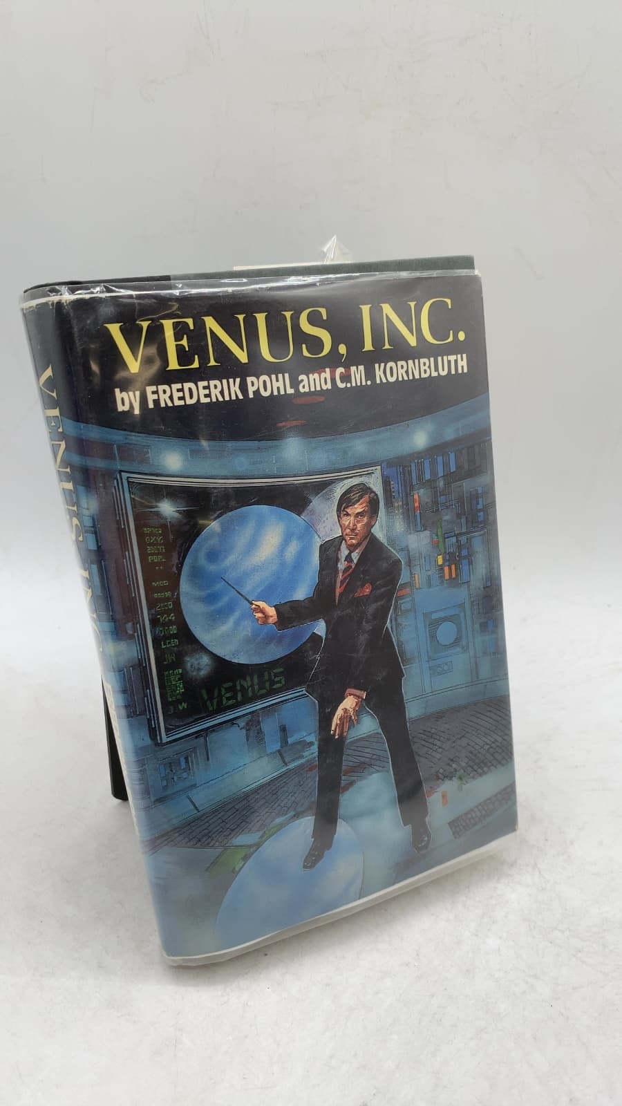 Venus, Inc. by Frederik Pohl and C.M. Kornbluth - front cover