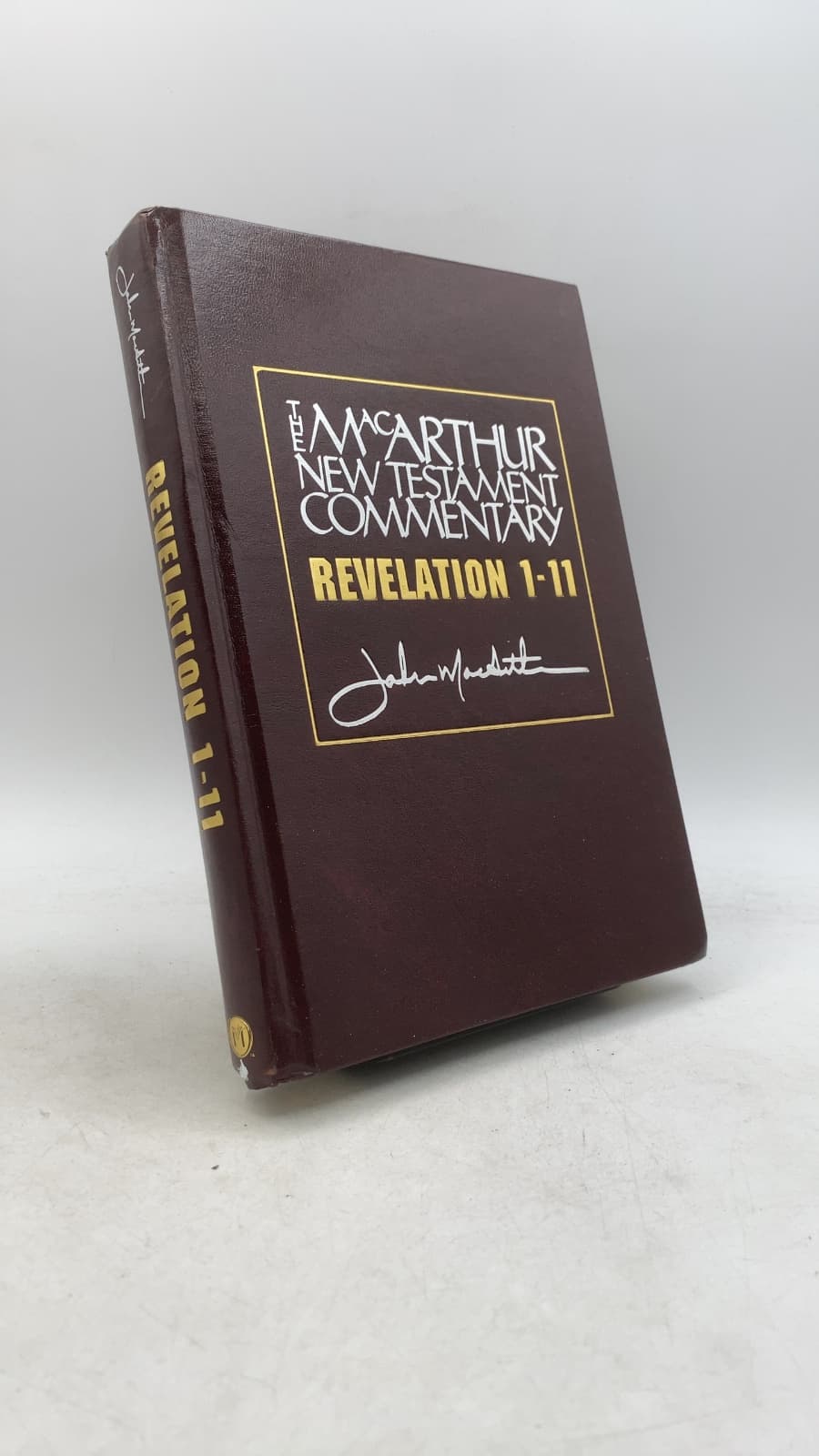 The MacArthur New Testament Commentary: Revelation 1-11 by John MacArthur - front cover