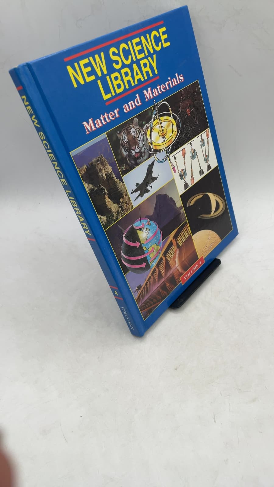 New Science Library: Matter and Materials by Robin Kerrod - front cover