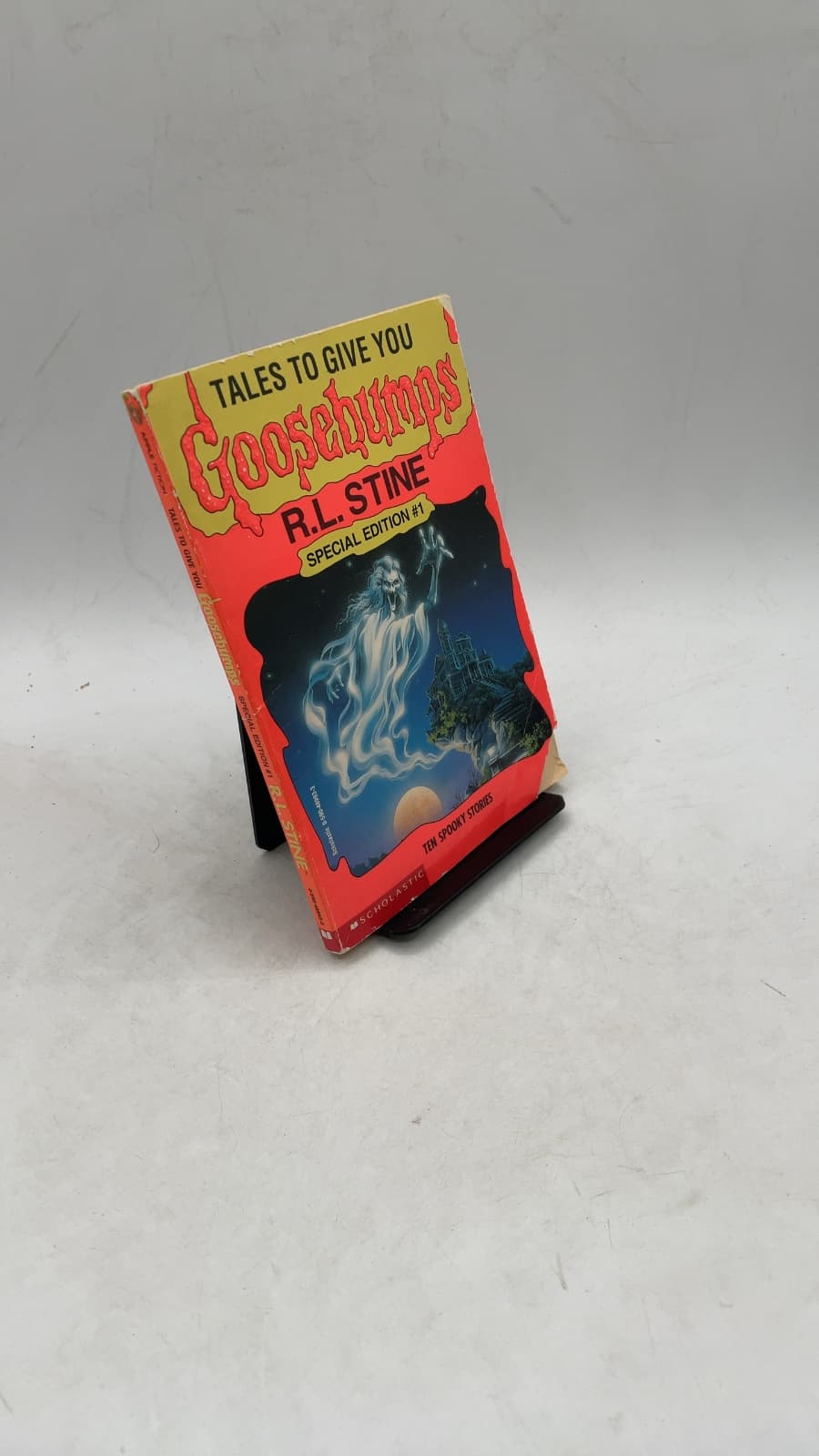 Tales to Give You Goosebumps: Ten Spooky Stories by R.L. Stine - front cover