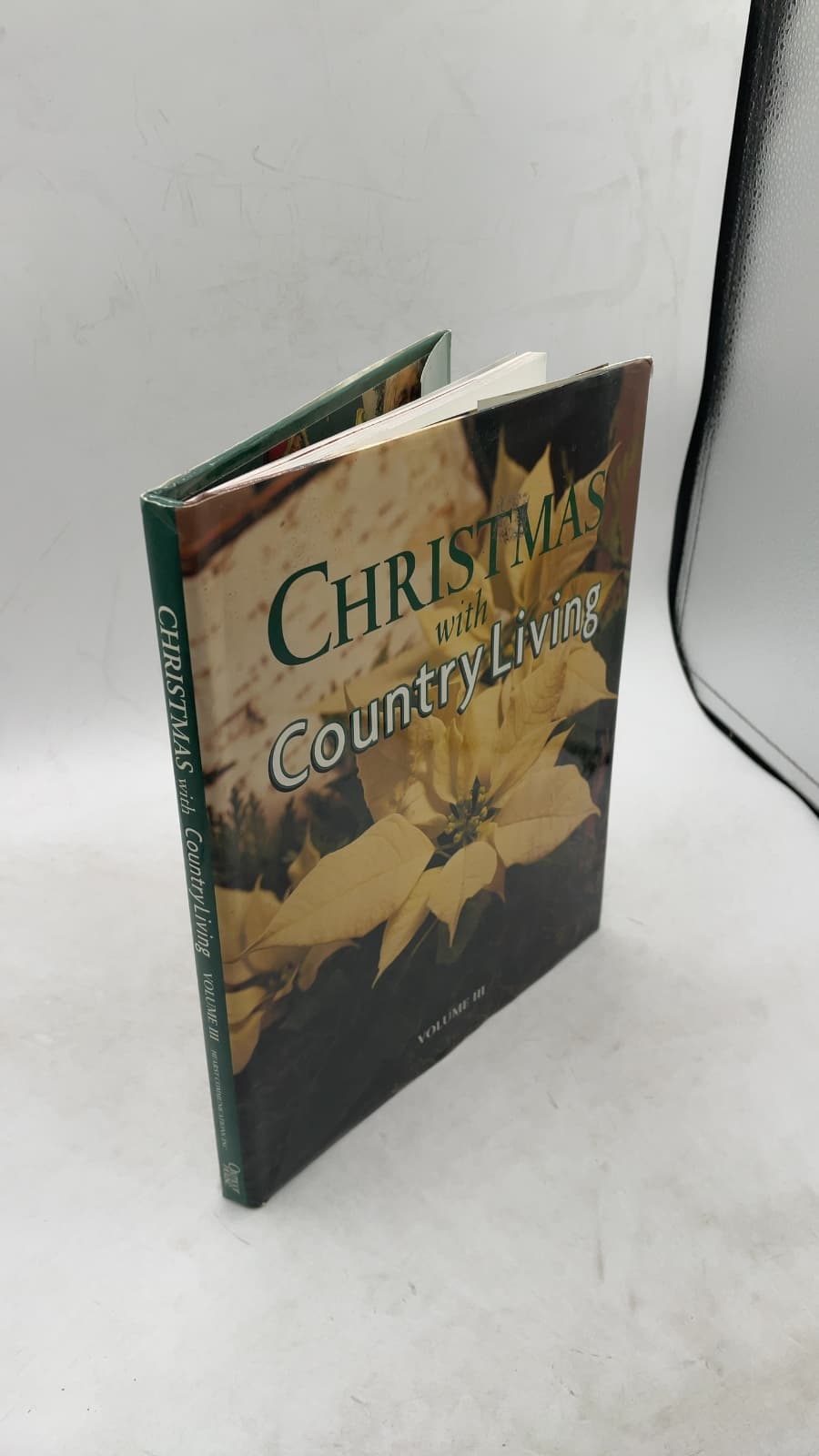 Christmas with Country Living Volume III by Shannon Sexton Jernigan - front cover
