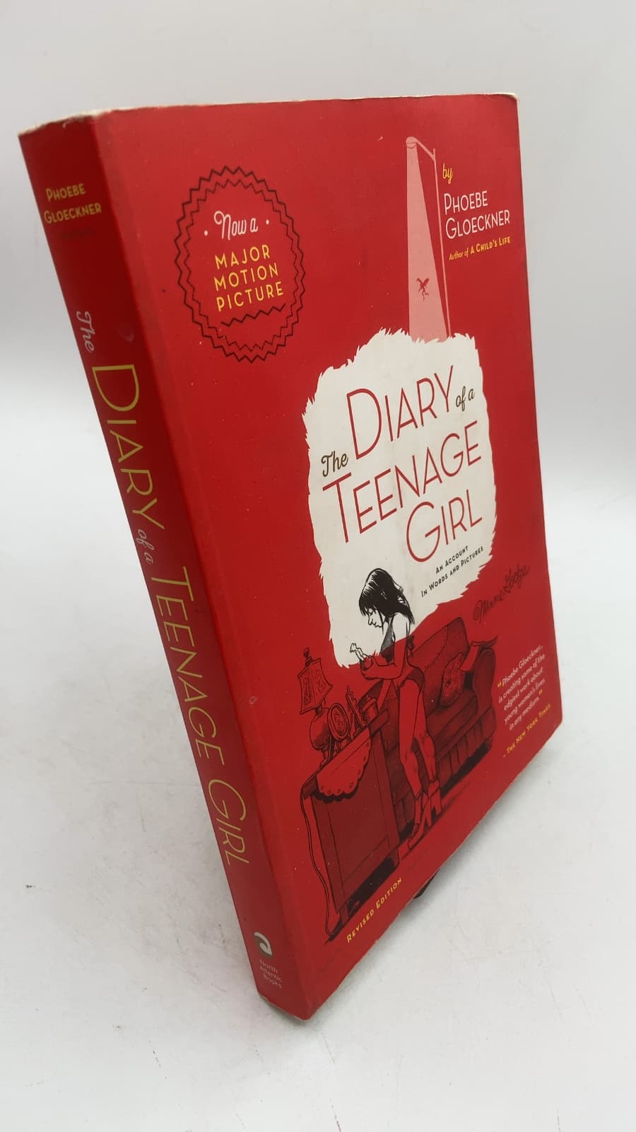 The Diary of a Teenage Girl: An Account in Words and Pictures by Phoebe Gloeckner - front cover