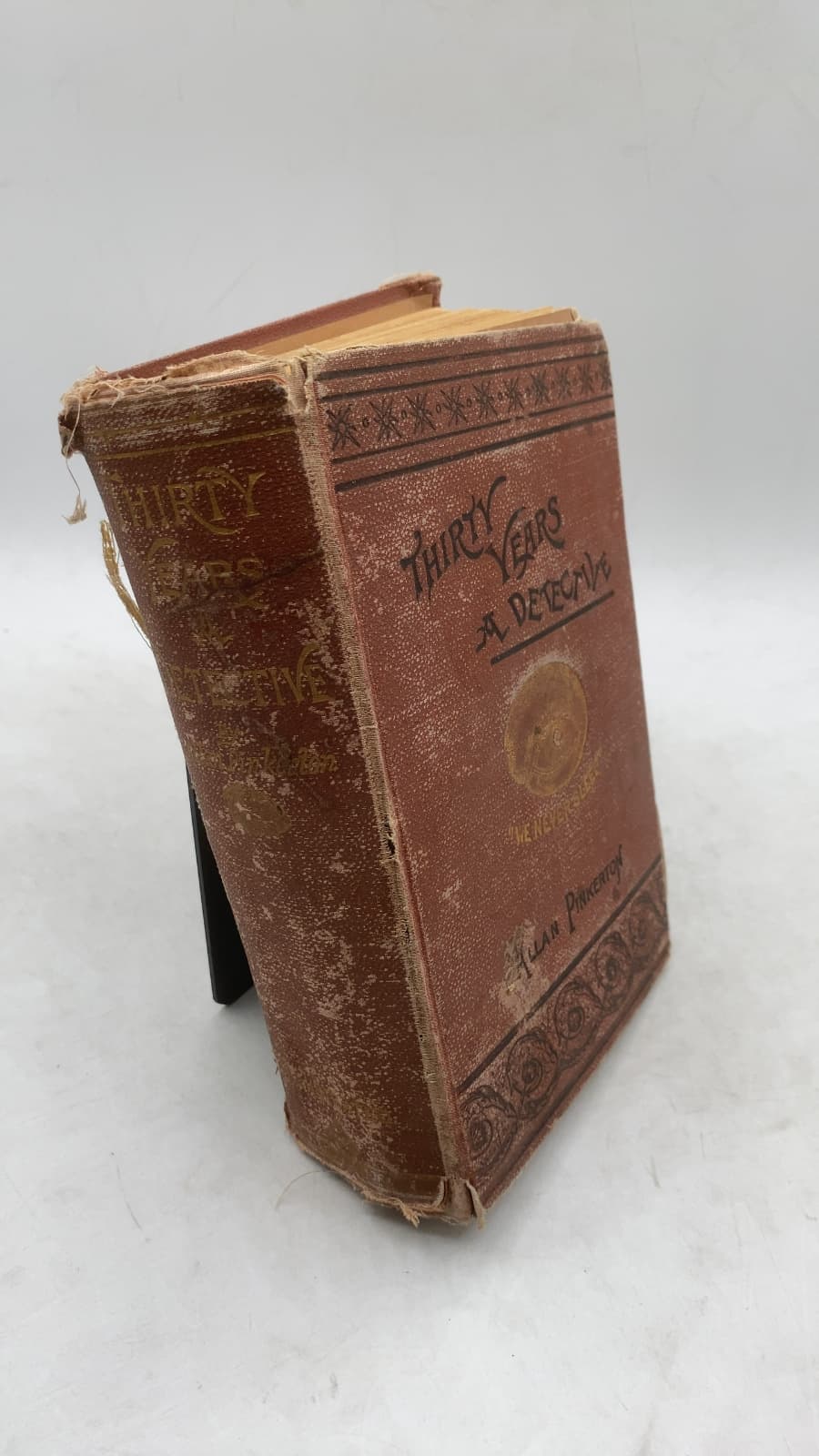 Thirty Years a Detective by Allan Pinkerton - front cover