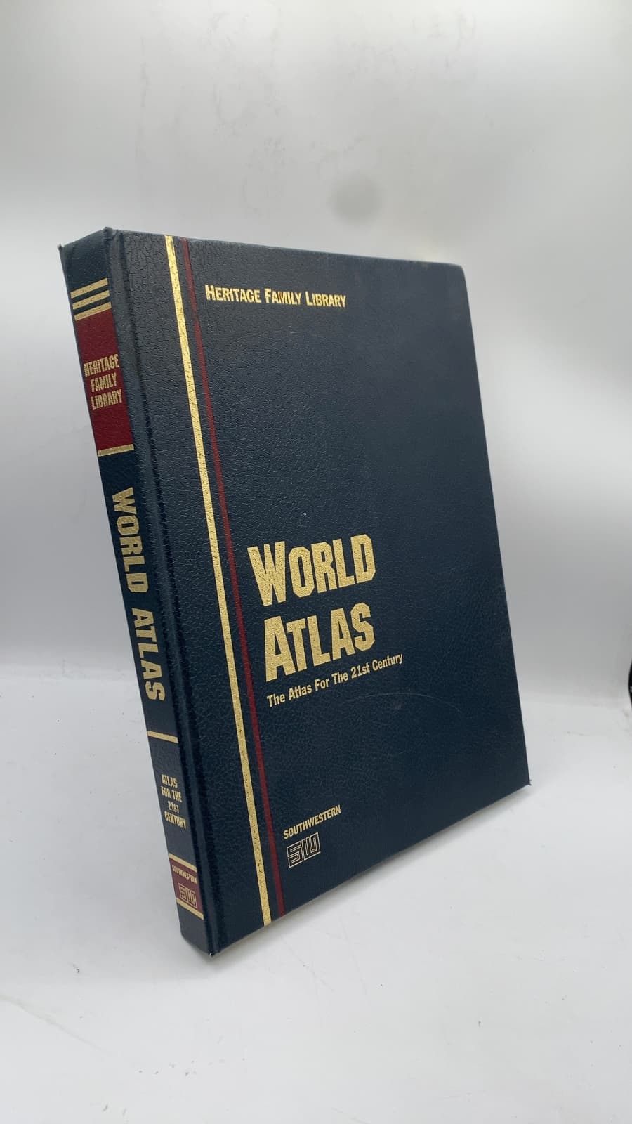 World Atlas by Andrew Heritage (Editor-in-Chief) - front cover