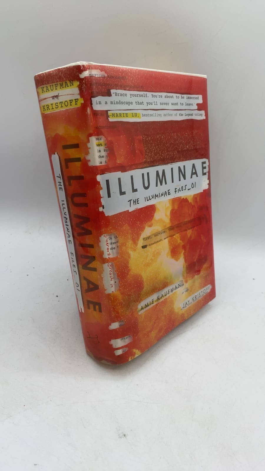 Illuminae: THE Illuminae Files_01 by Amie Kaufman & Jay Kristoff - front cover