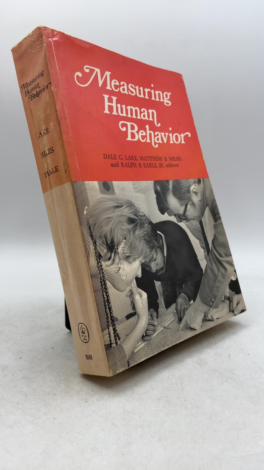 Measuring Human Behavior: Tools for the Assessment of Social Functioning by Dale G. Lake, Matthew B. Miles, Ralph B. Earle, Jr. - front cover