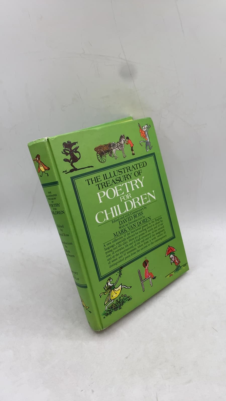 The Illustrated Treasury of Poetry for Children by Edited and with Commentary by David Ross - front cover