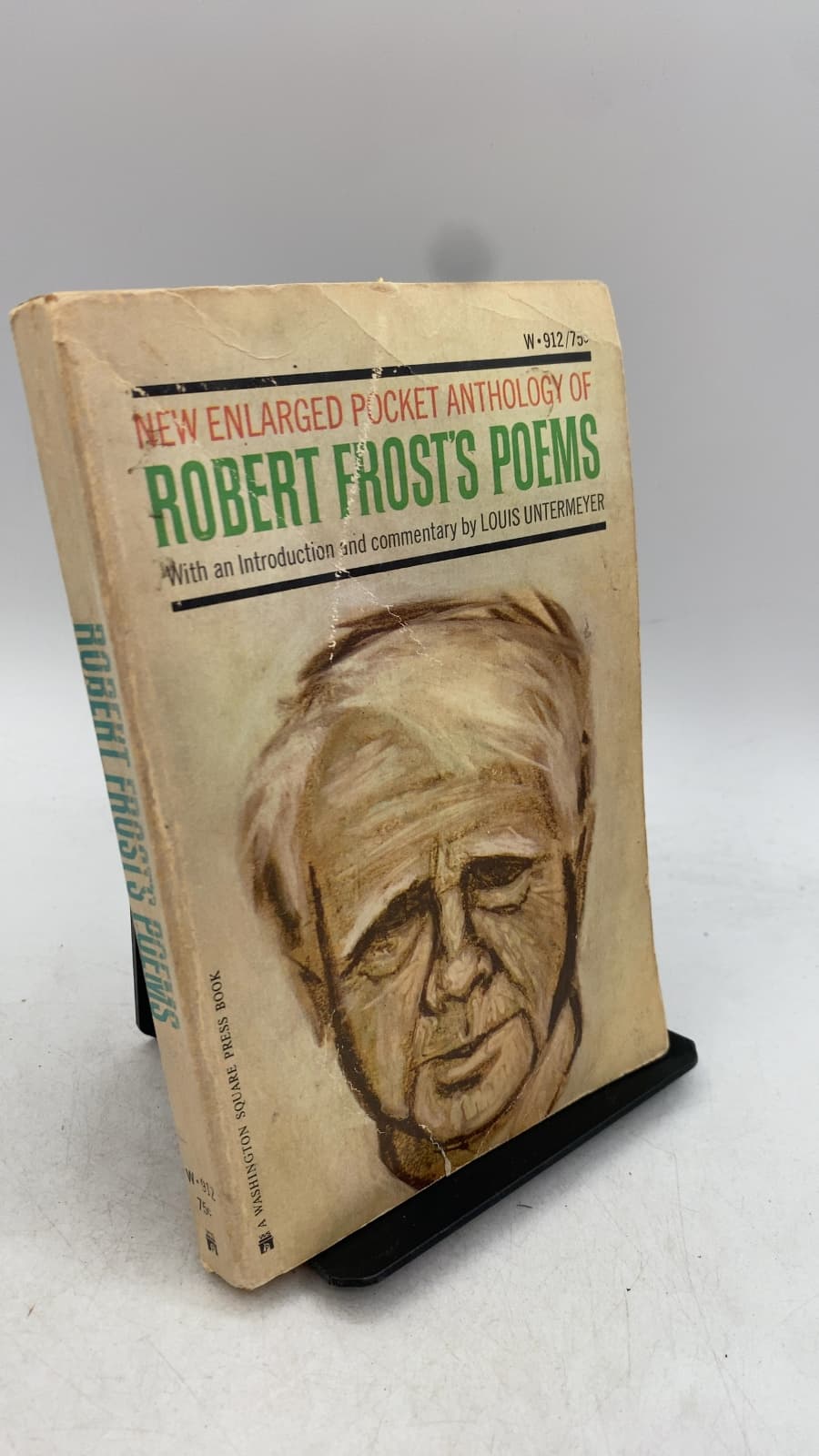 A Pocket Book of Robert Frost's Poems