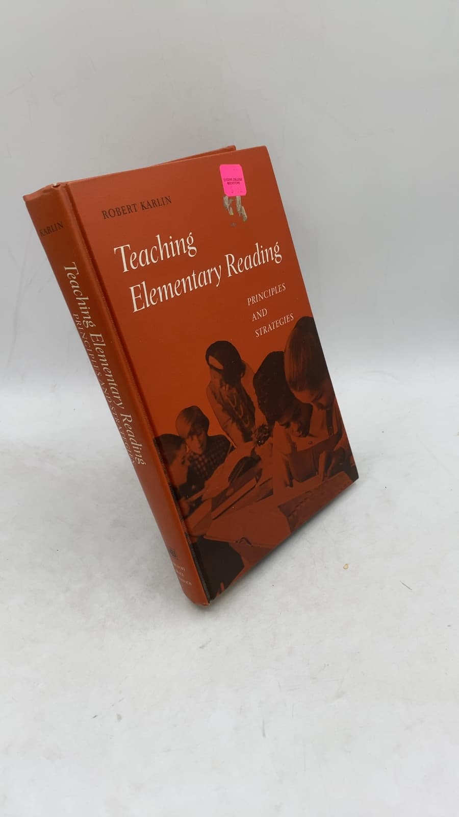 Teaching Elementary Reading: Principles and Strategies by Robert Karlin - front cover