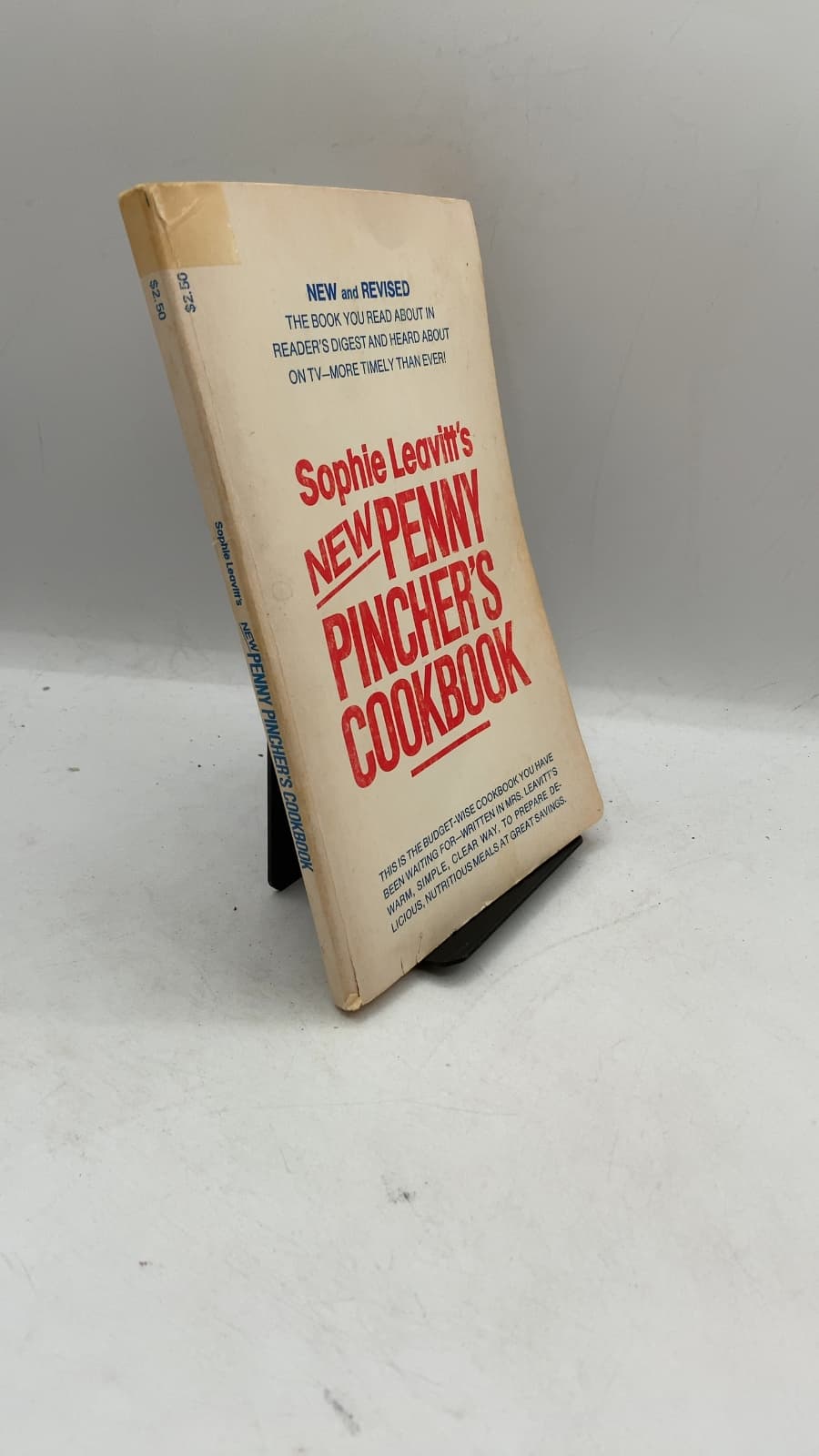 Sophie Leavitt's Penny Pincher's Cookbook by Sophie Leavitt - front cover