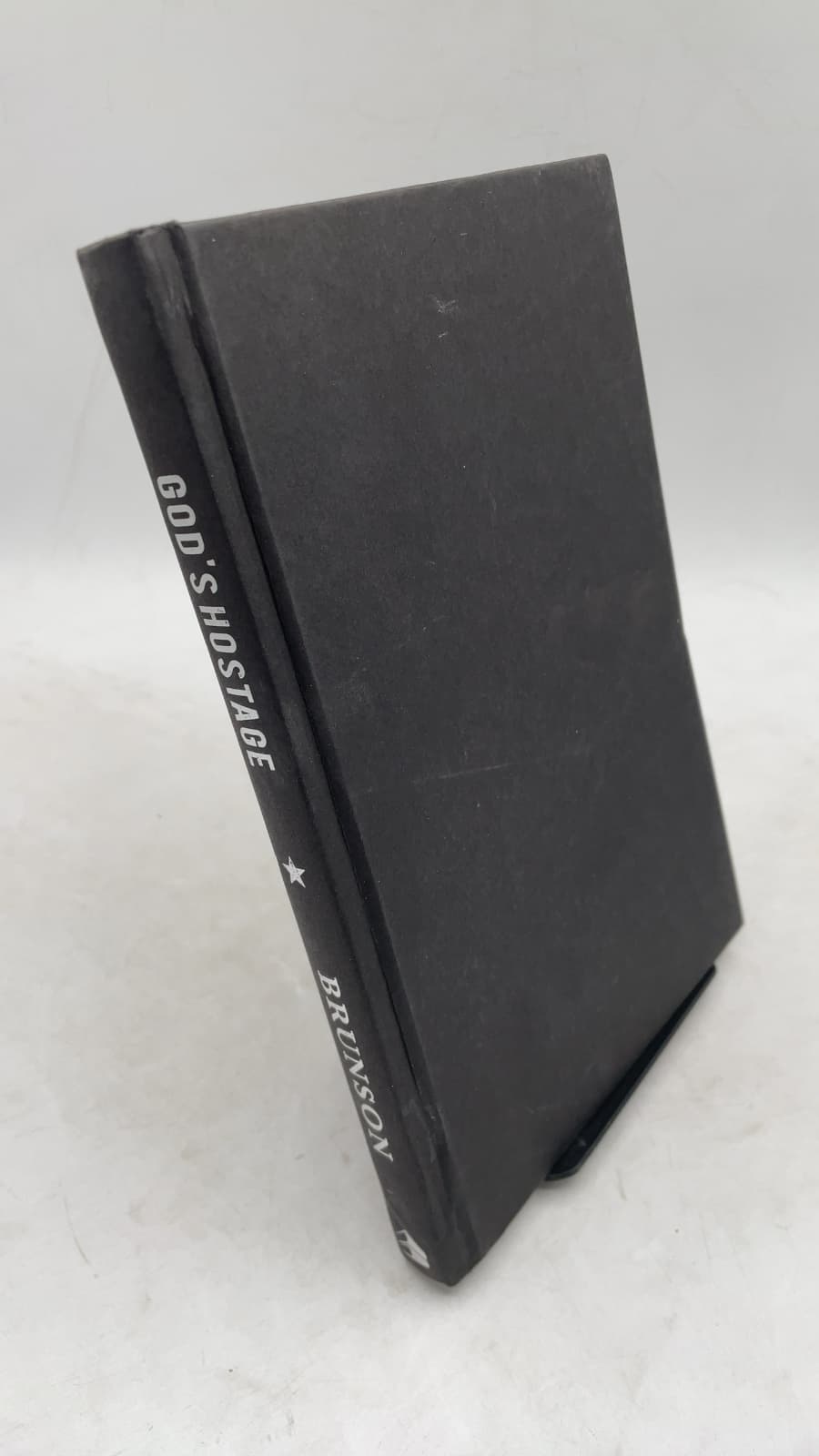 God's Hostage: A True Story of Persecution, Imprisonment, and Perseverance by Andrew Brunson with Craig Borlase - front cover